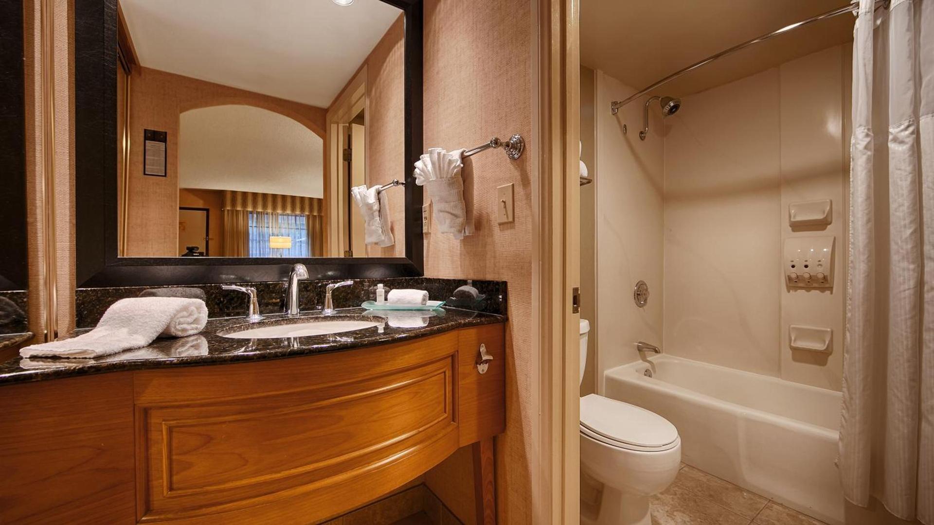 Best Western Plus Las Brisas Hotel photo 27