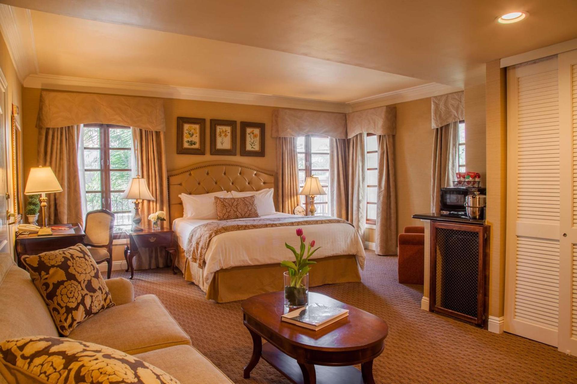 Best Western Plus Sunset Plaza Hotel photo 16