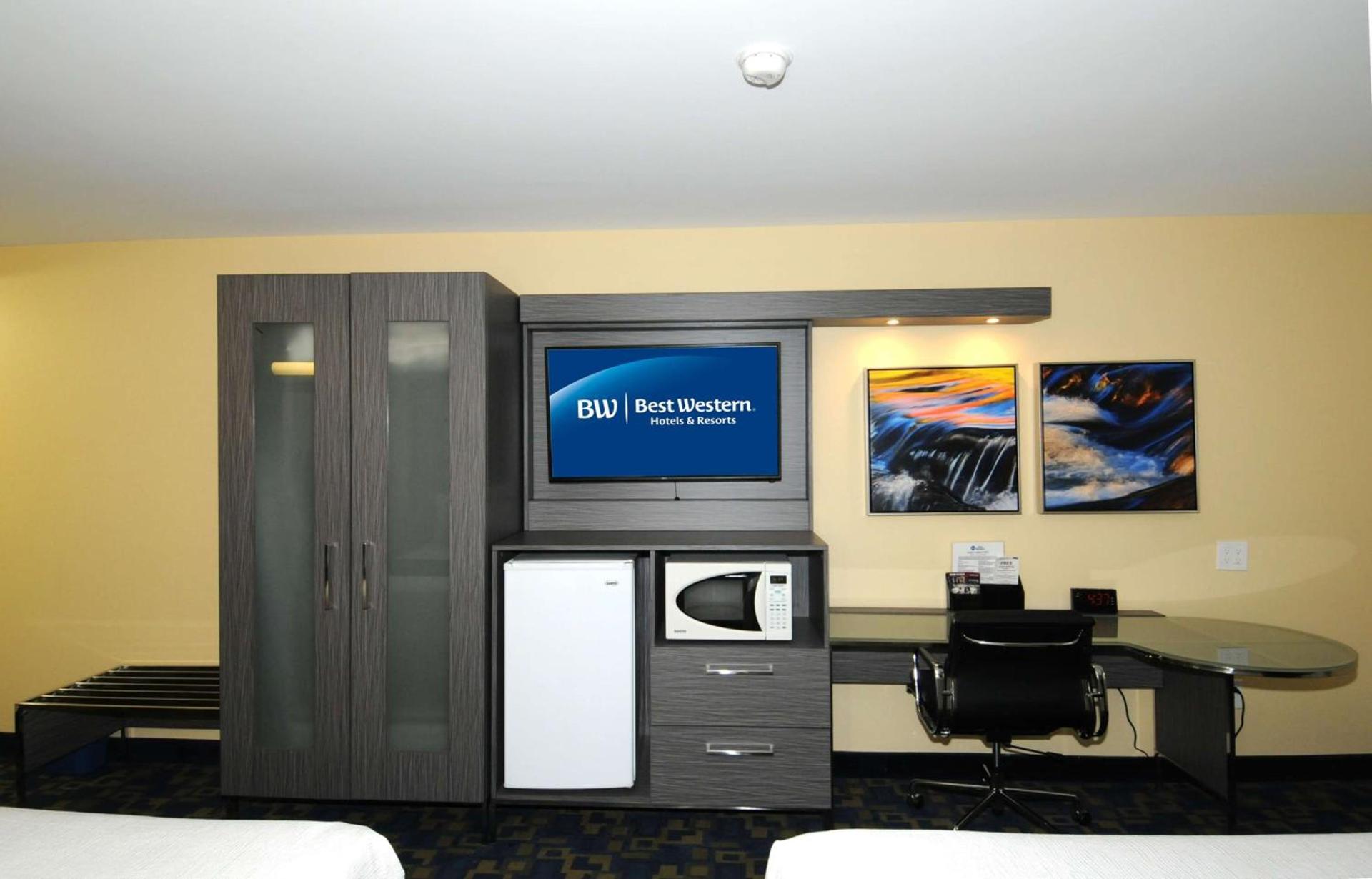 Best Western Antelope Inn & Suites photo 32