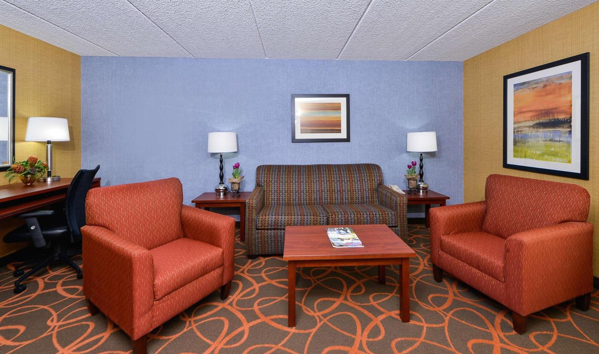 Best Western Plus Fresno Airport Hotel photo 11