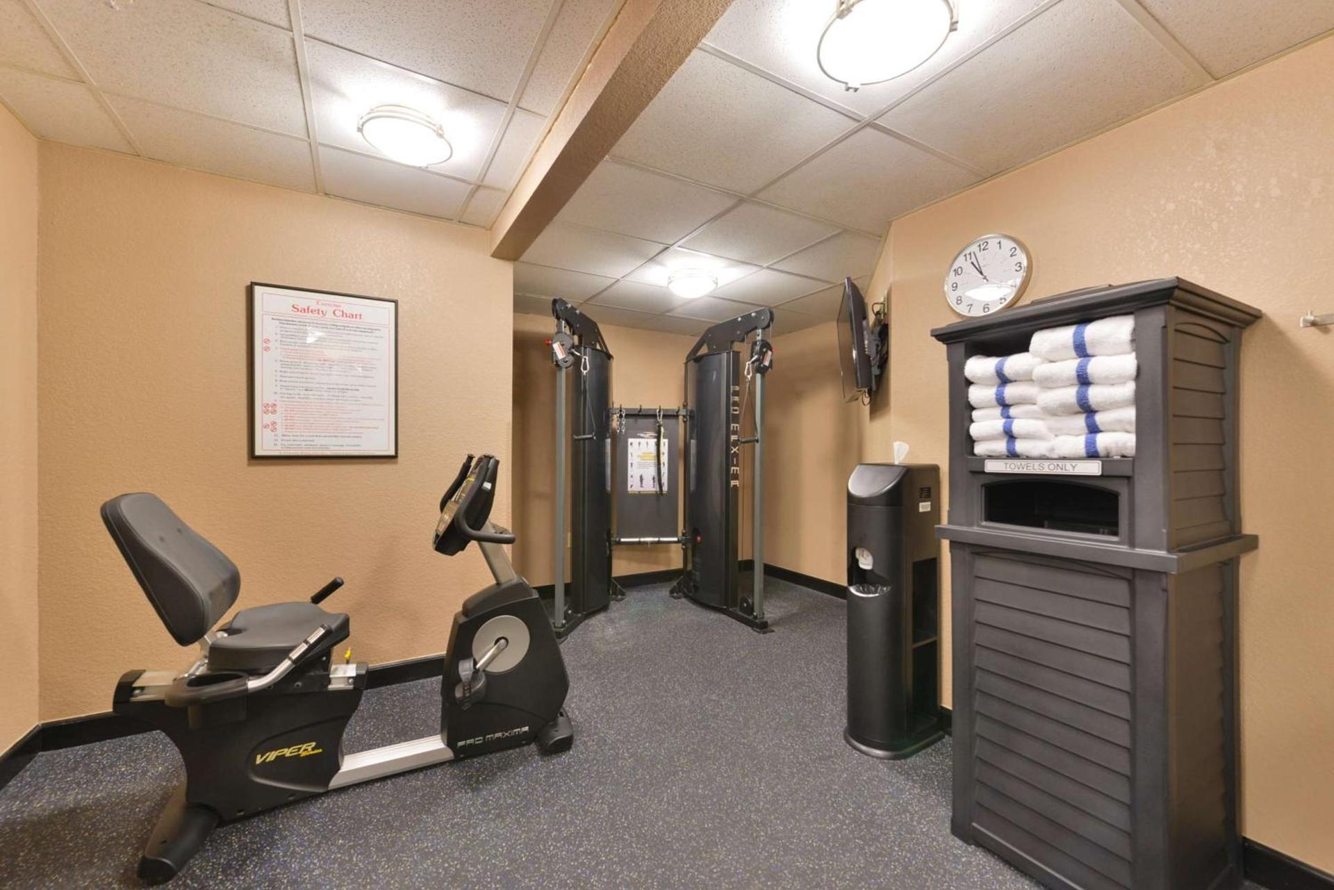 Best Western Plus Peak Vista Inn & Suites photo 26