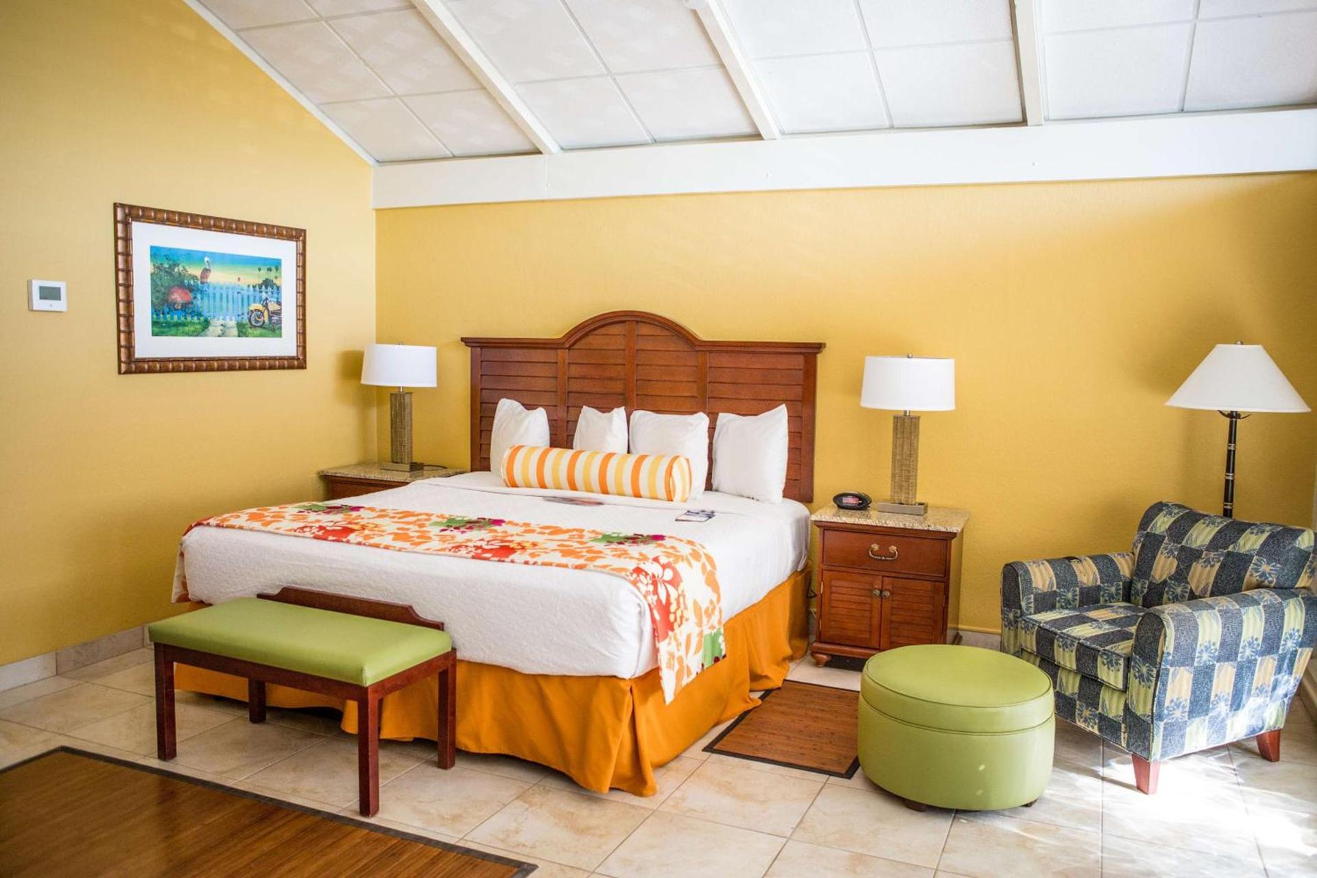 Best Western Plus Yacht Harbor Inn photo 17