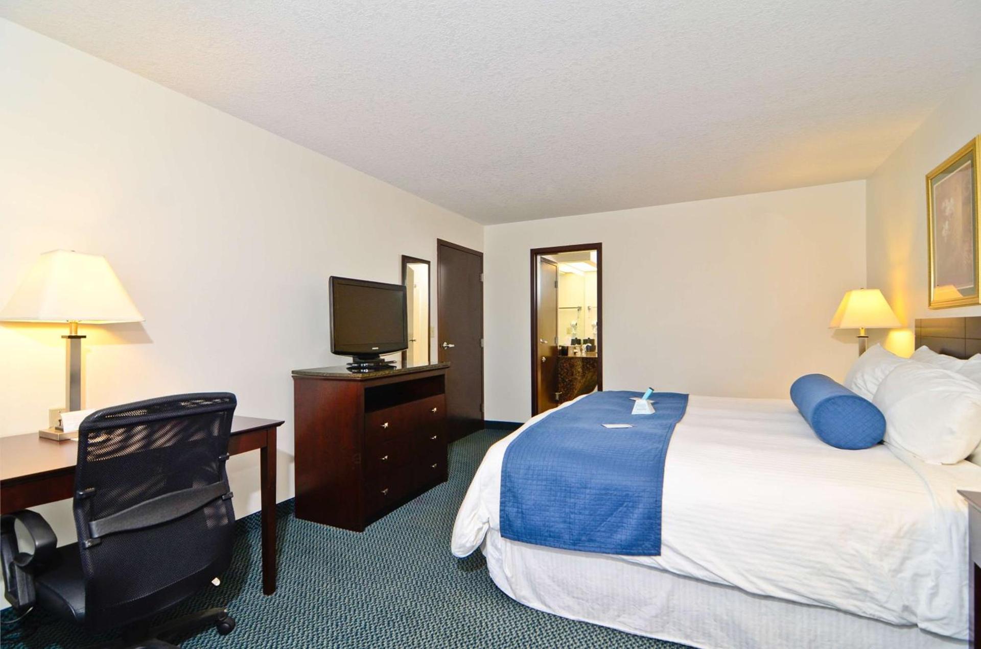 Best Western Gas City photo 17
