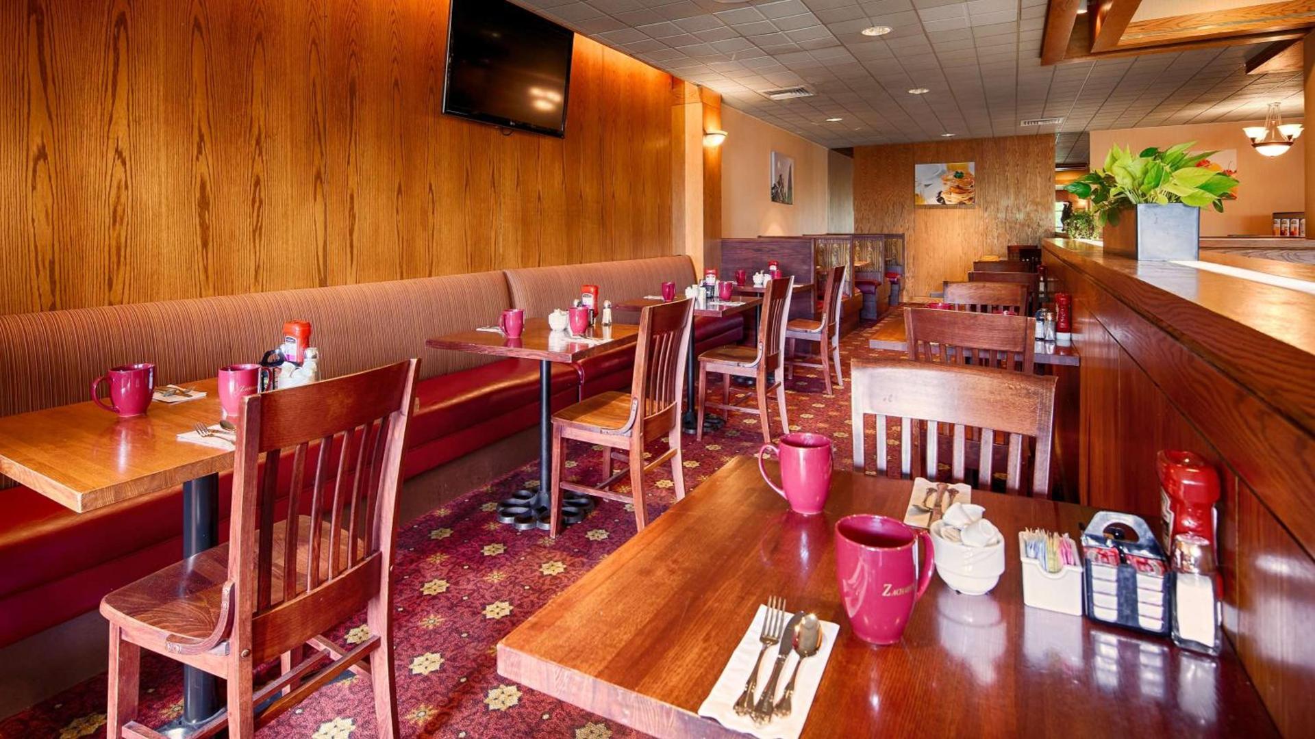 Best Western Royal Plaza Hotel and Trade Center photo 11