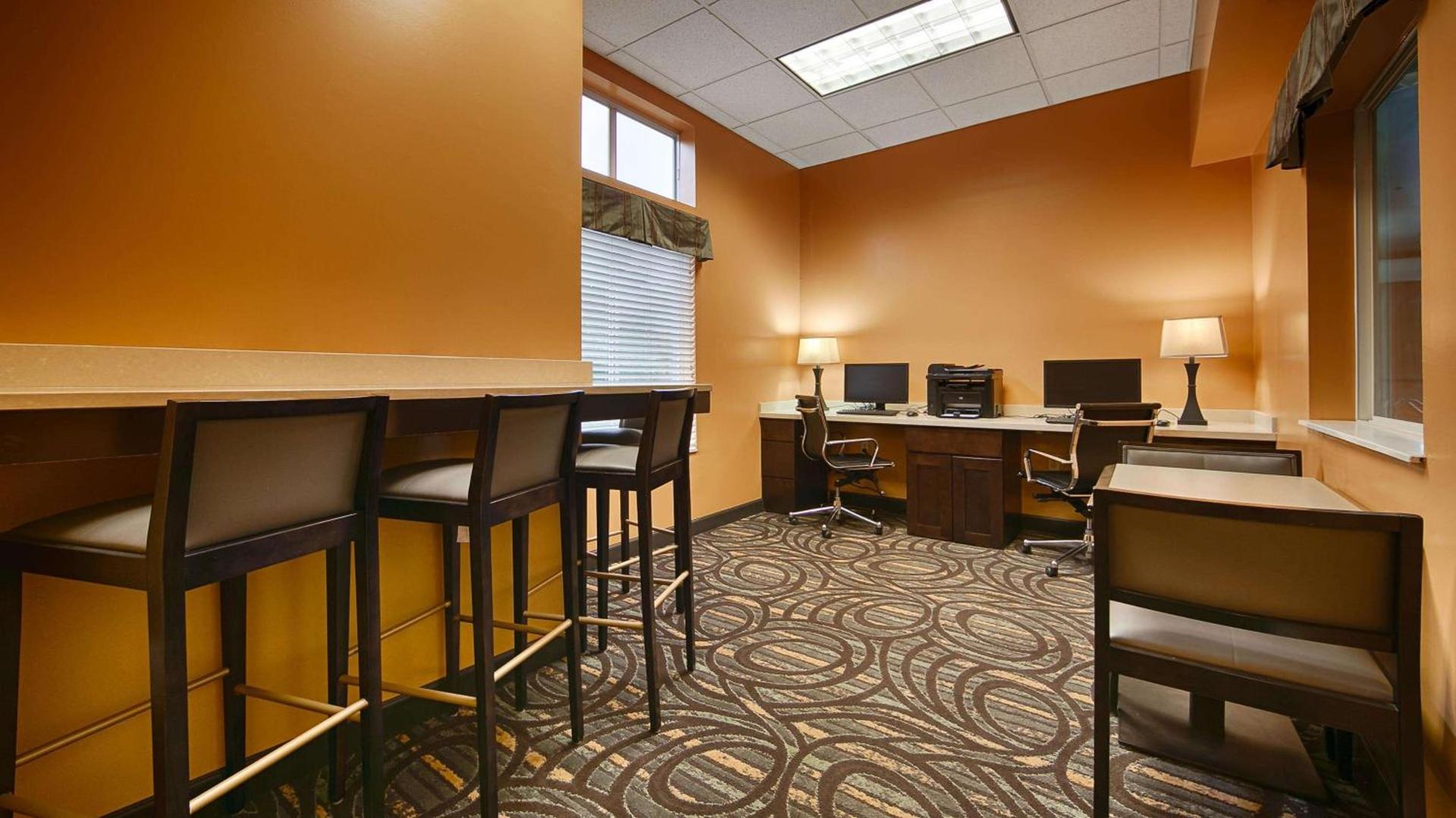 Best Western Plus Coldwater Hotel photo 25