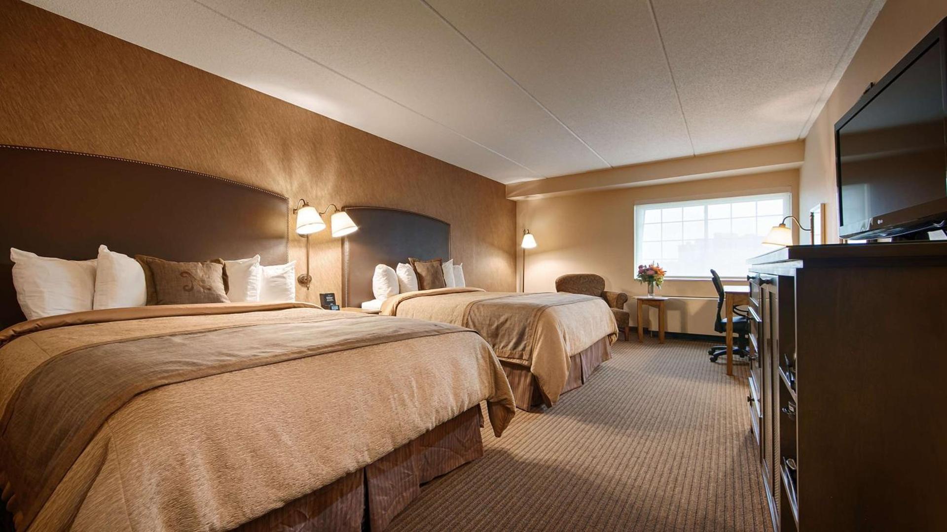 Best Western Plus The Normandy Inn & Suites photo 3