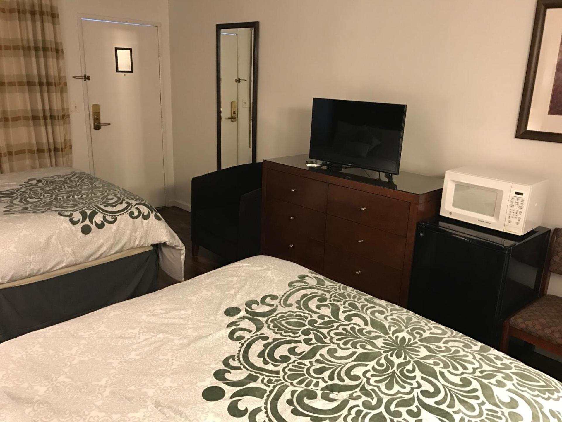 Discovery Inn photo 13
