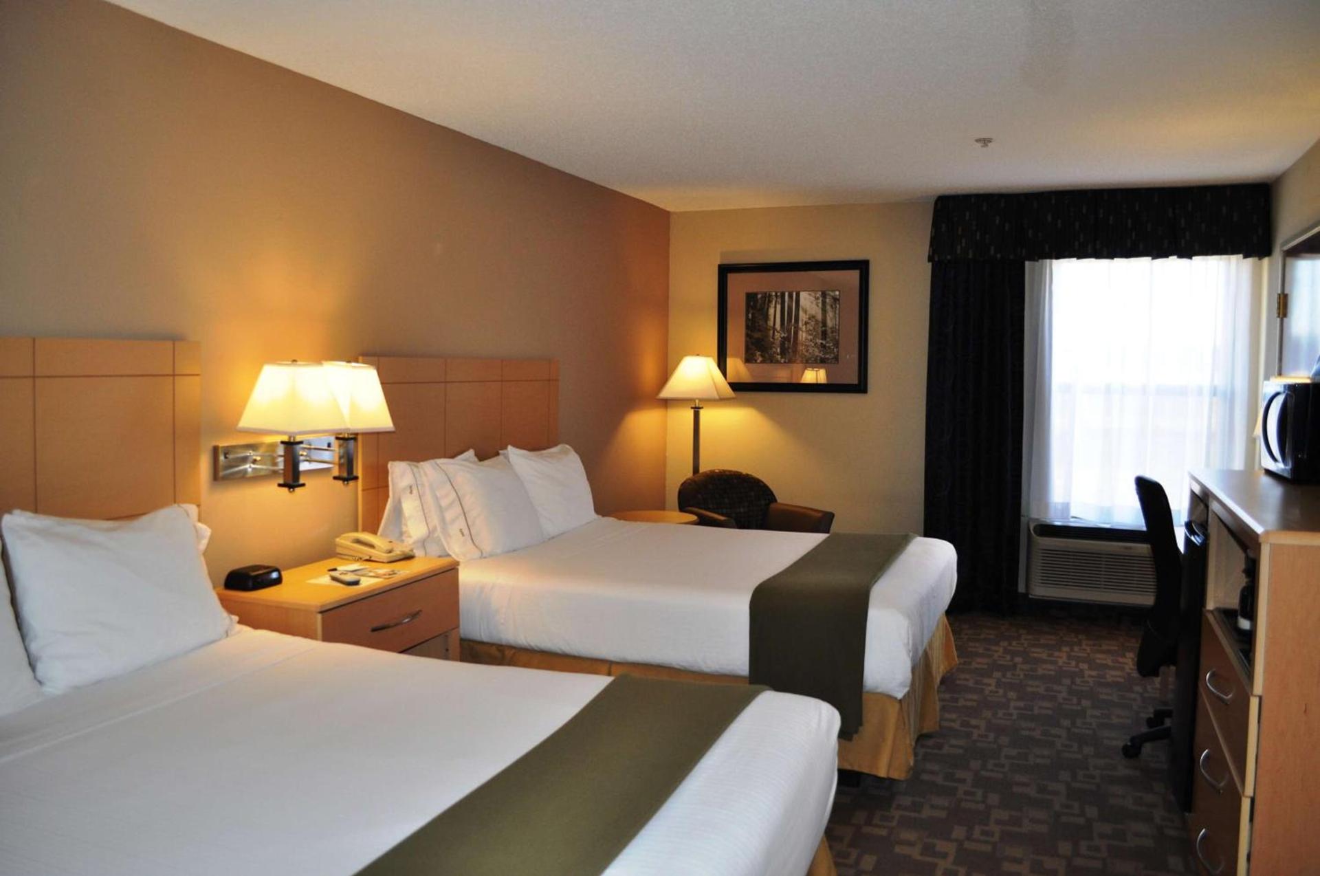 SureStay Plus Hotel by Best Western Roanoke Rapids I-95 photo 25
