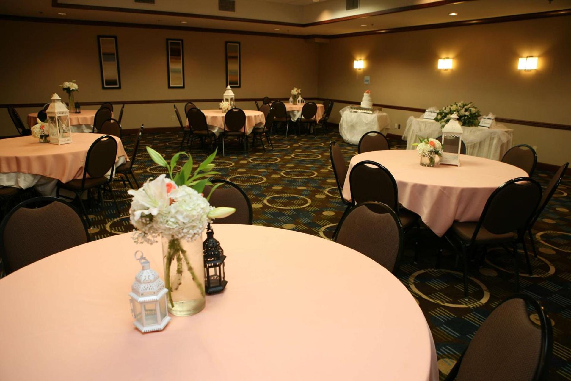 Best Western Plus Goldsboro photo 15
