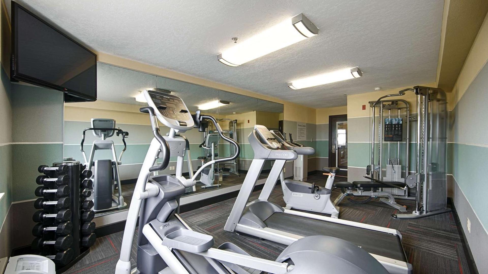 Best Western Norwalk photo 11