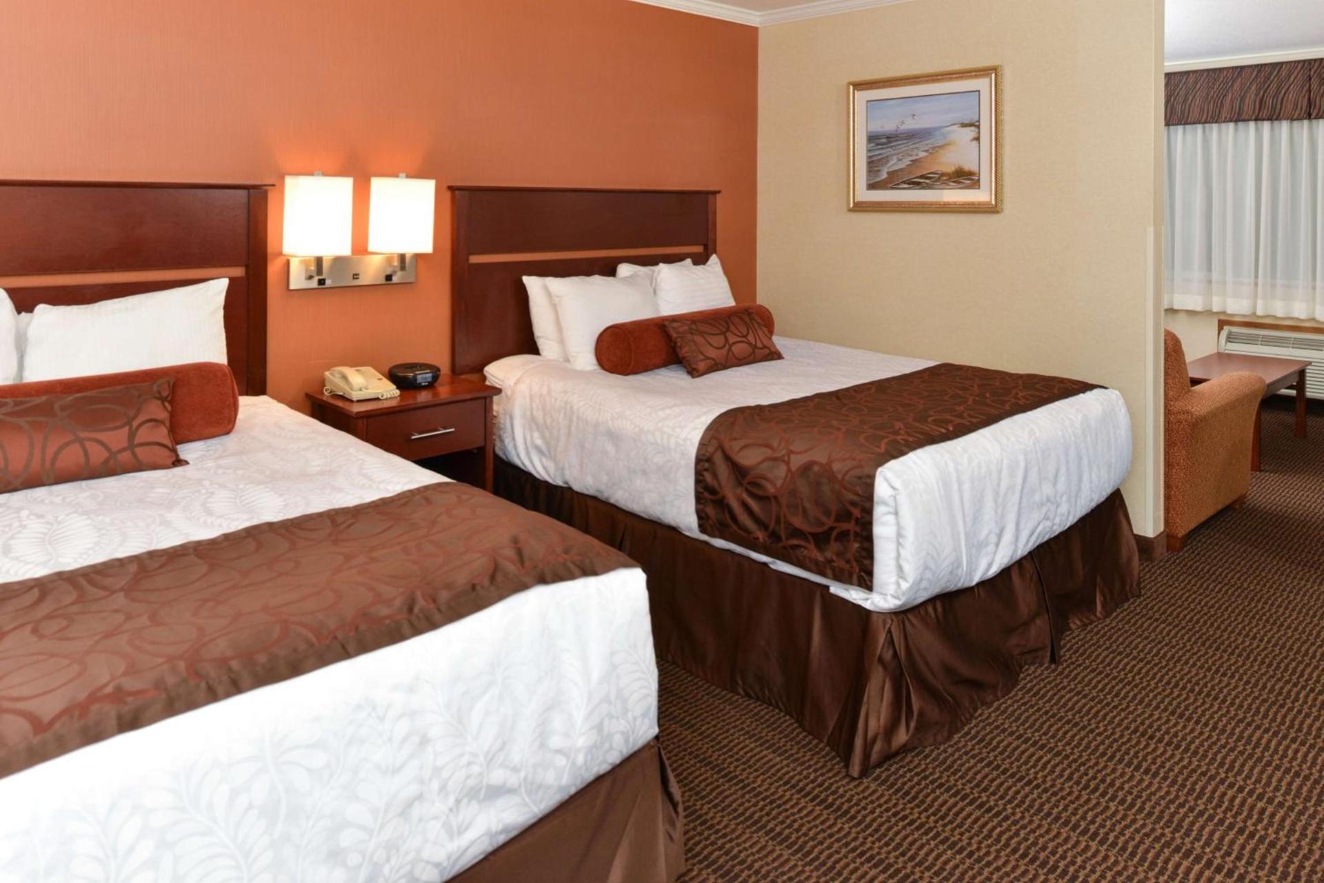 Best Western Plus Landmark Inn photo 23