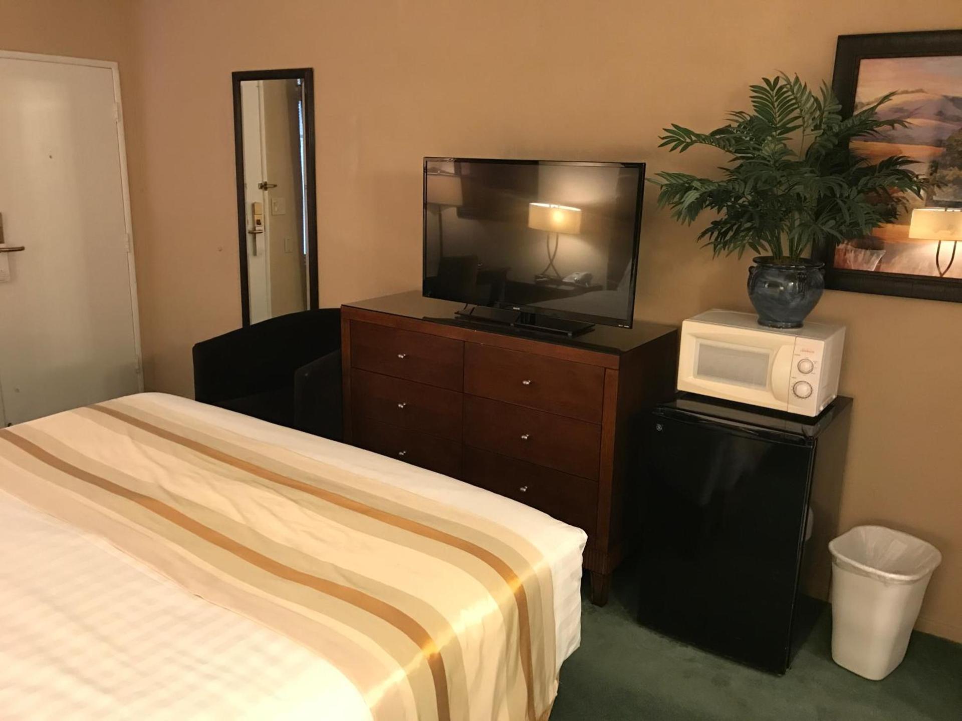 Discovery Inn photo 6