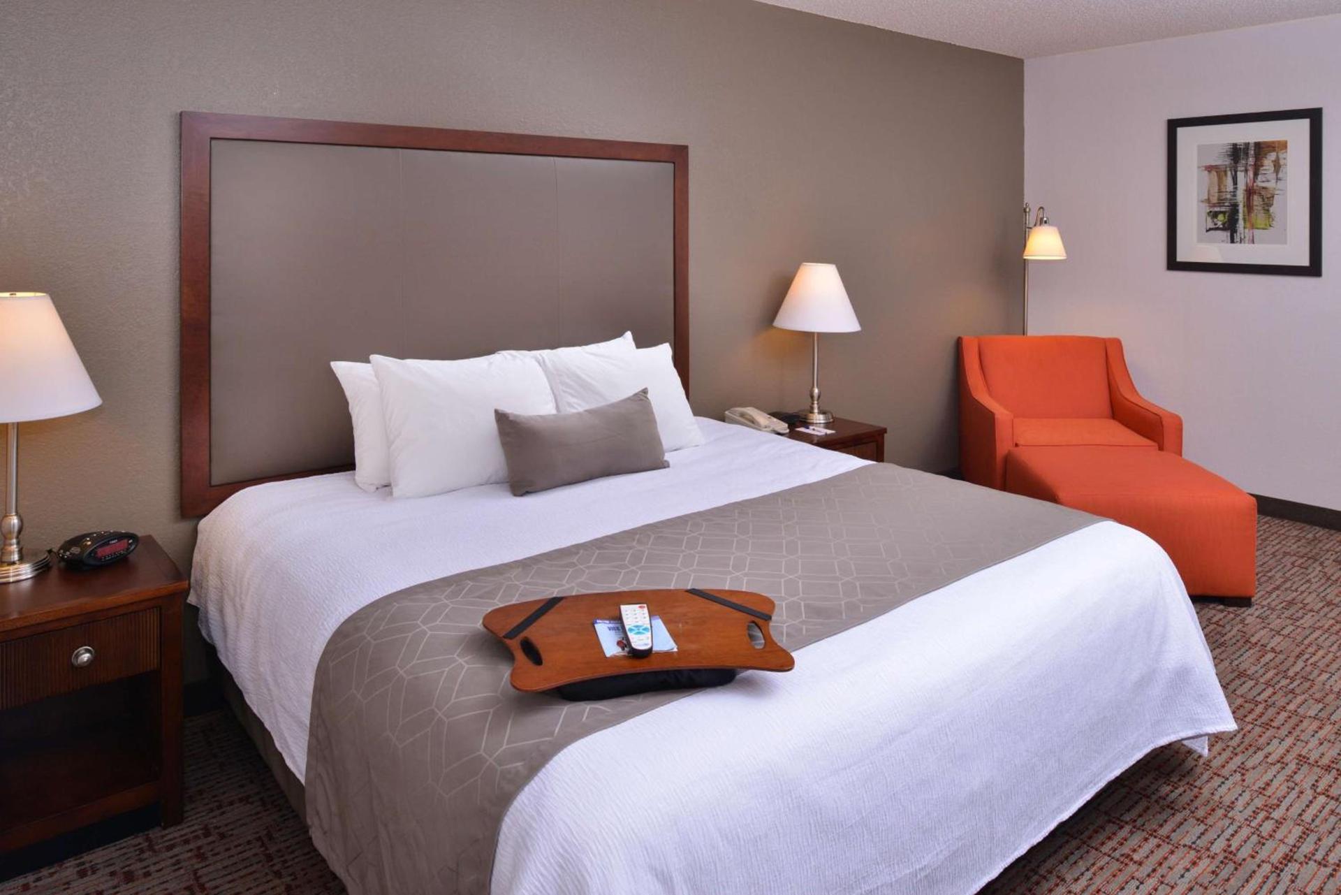 Best Western Plus Wichita West Airport Inn photo 10