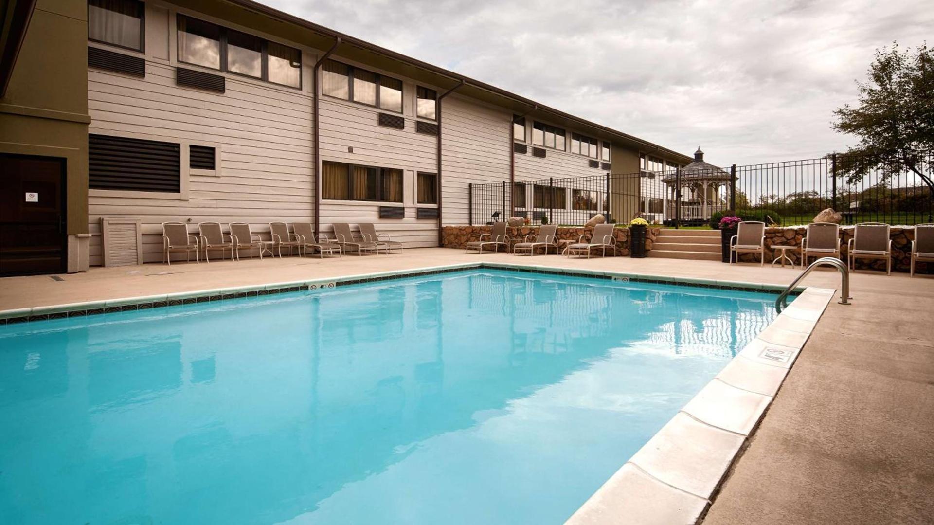 Best Western Benton Harbor – St. Joseph photo 4