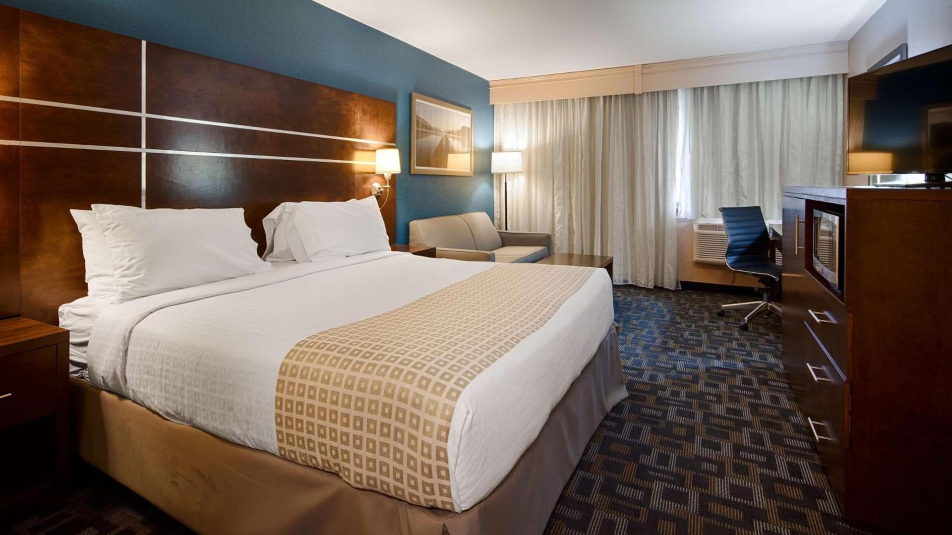 Best Western Benton Harbor – St. Joseph photo 3