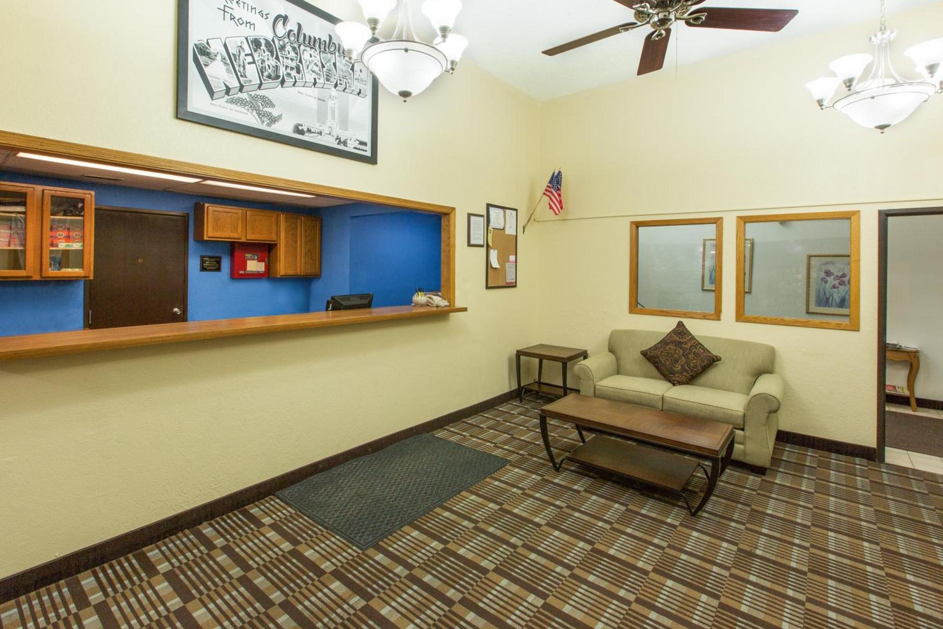 Super 8 by Wyndham Columbus photo 21