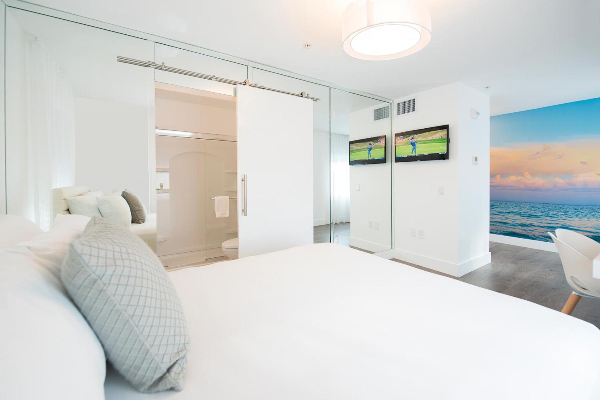 President Hotel Villa photo 42