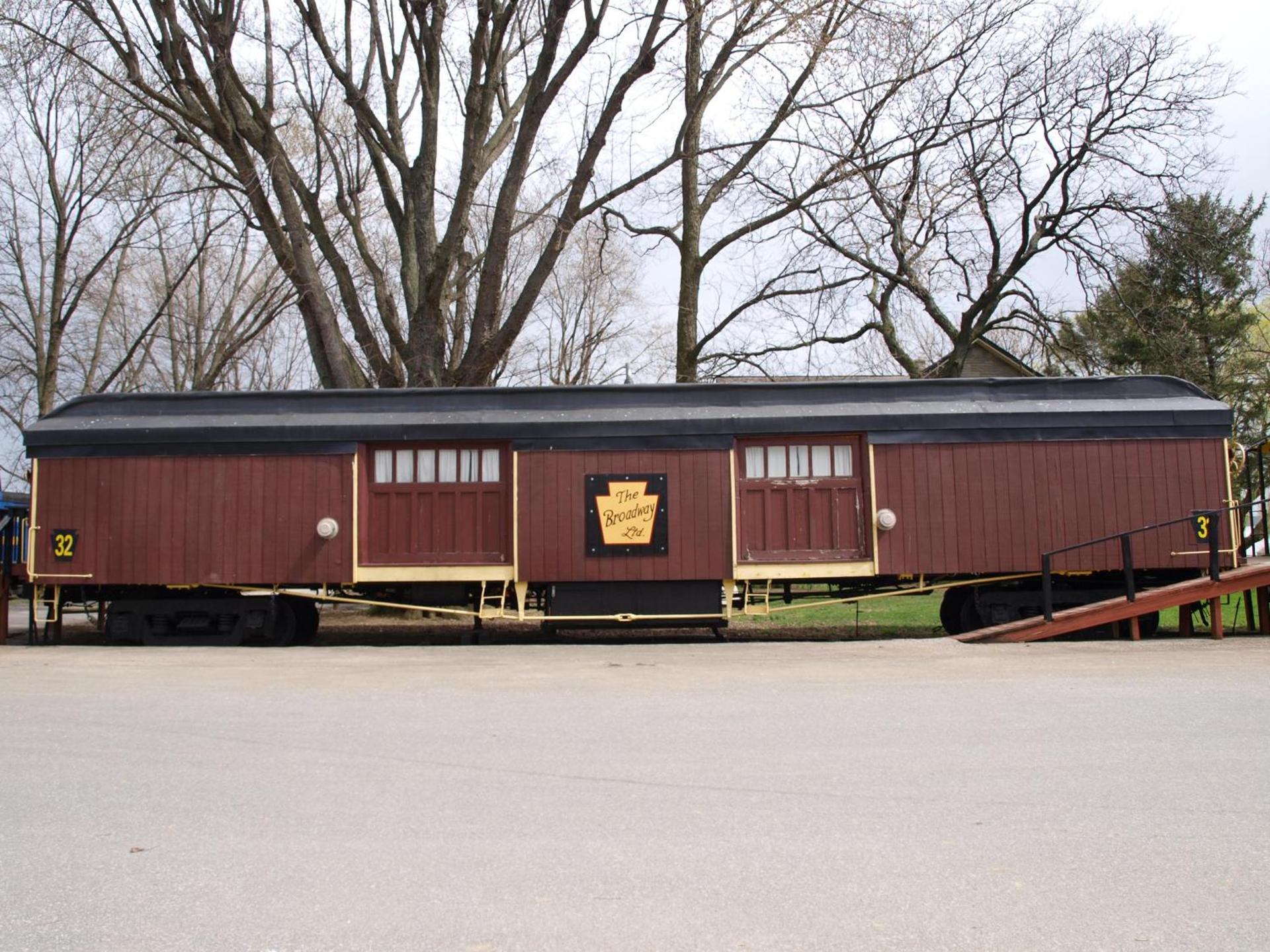 Red Caboose Motel & Restaurant photo 42