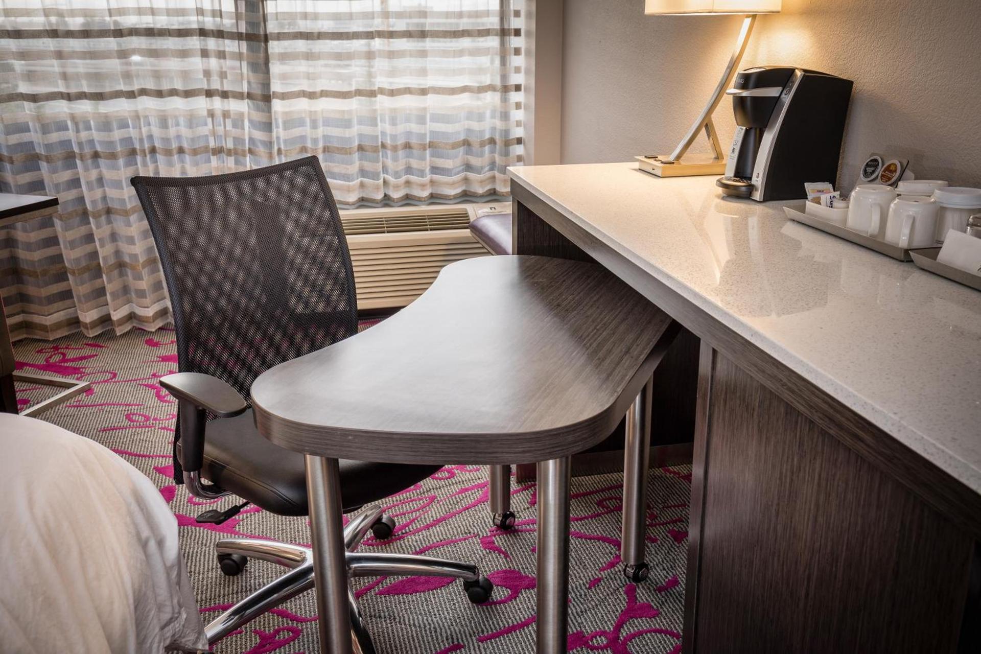 Radisson Hotel Oakland Airport photo 22