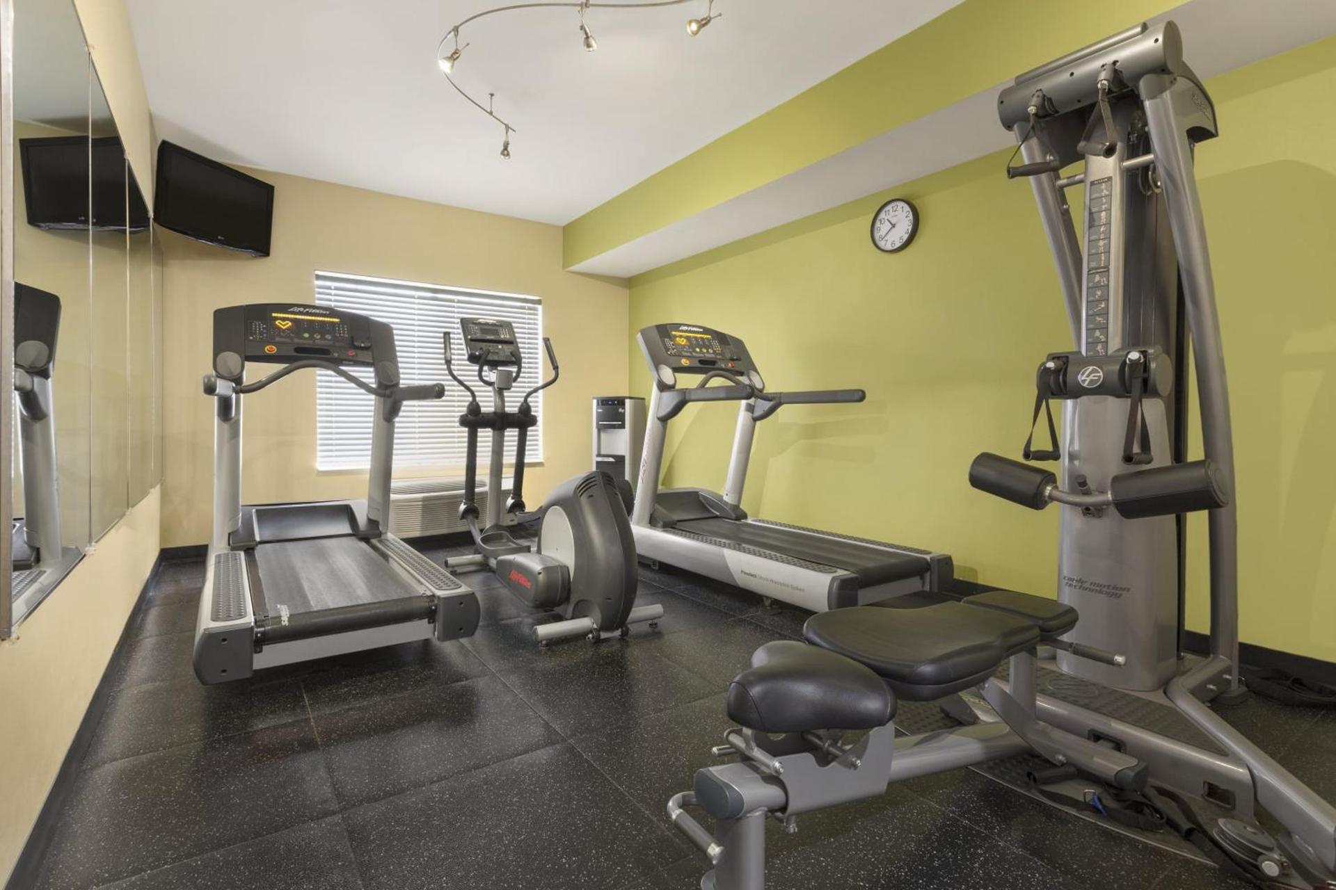 Country Inn & Suites by Radisson, Omaha Airport, IA photo 7