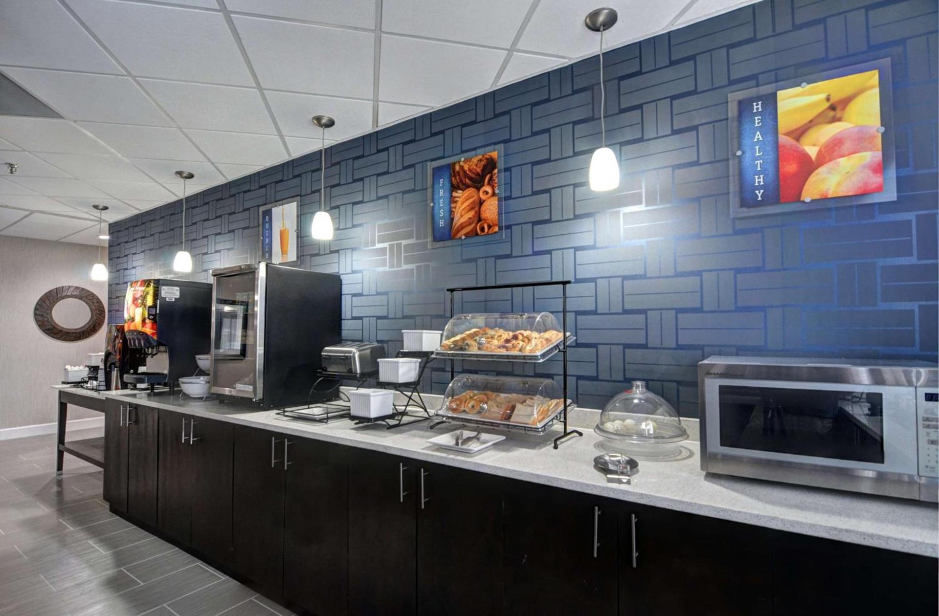 Best Western Plus Hanes Mall photo 22