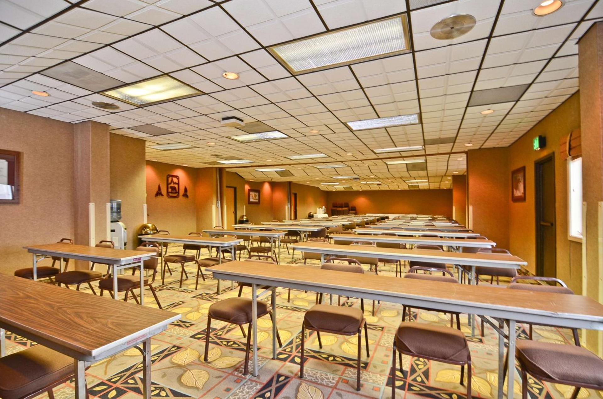 Best Western Bidarka Inn photo 21