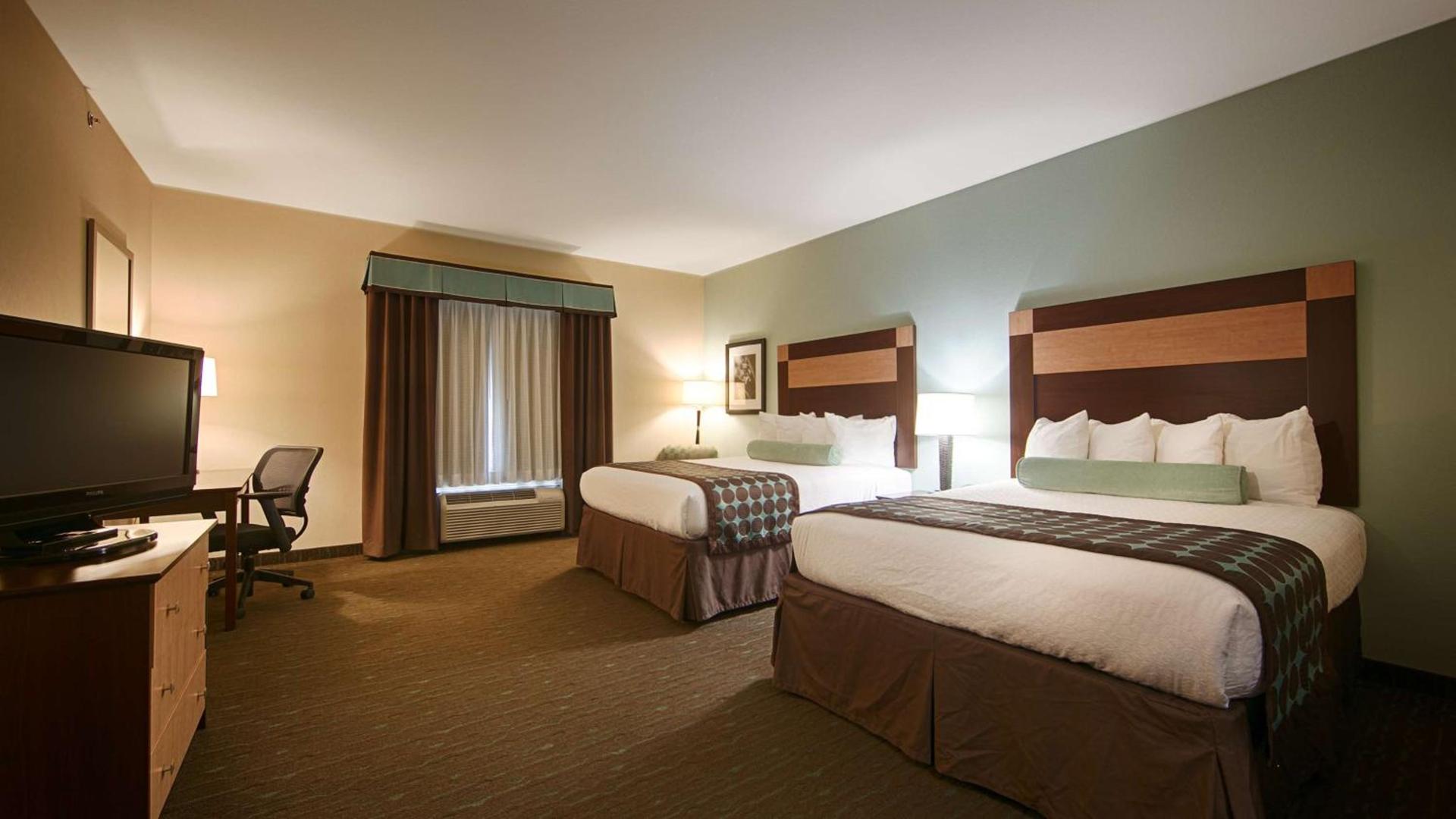 Best Western Plus Texarkana Inn and Suites photo 4