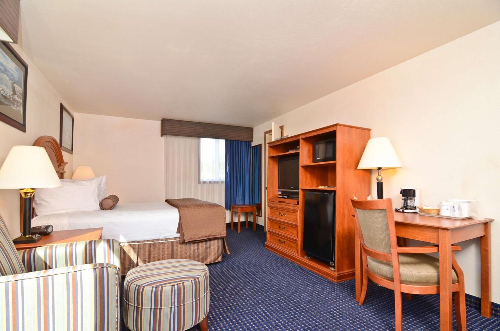 Best Western Valdez Harbor Inn photo 12