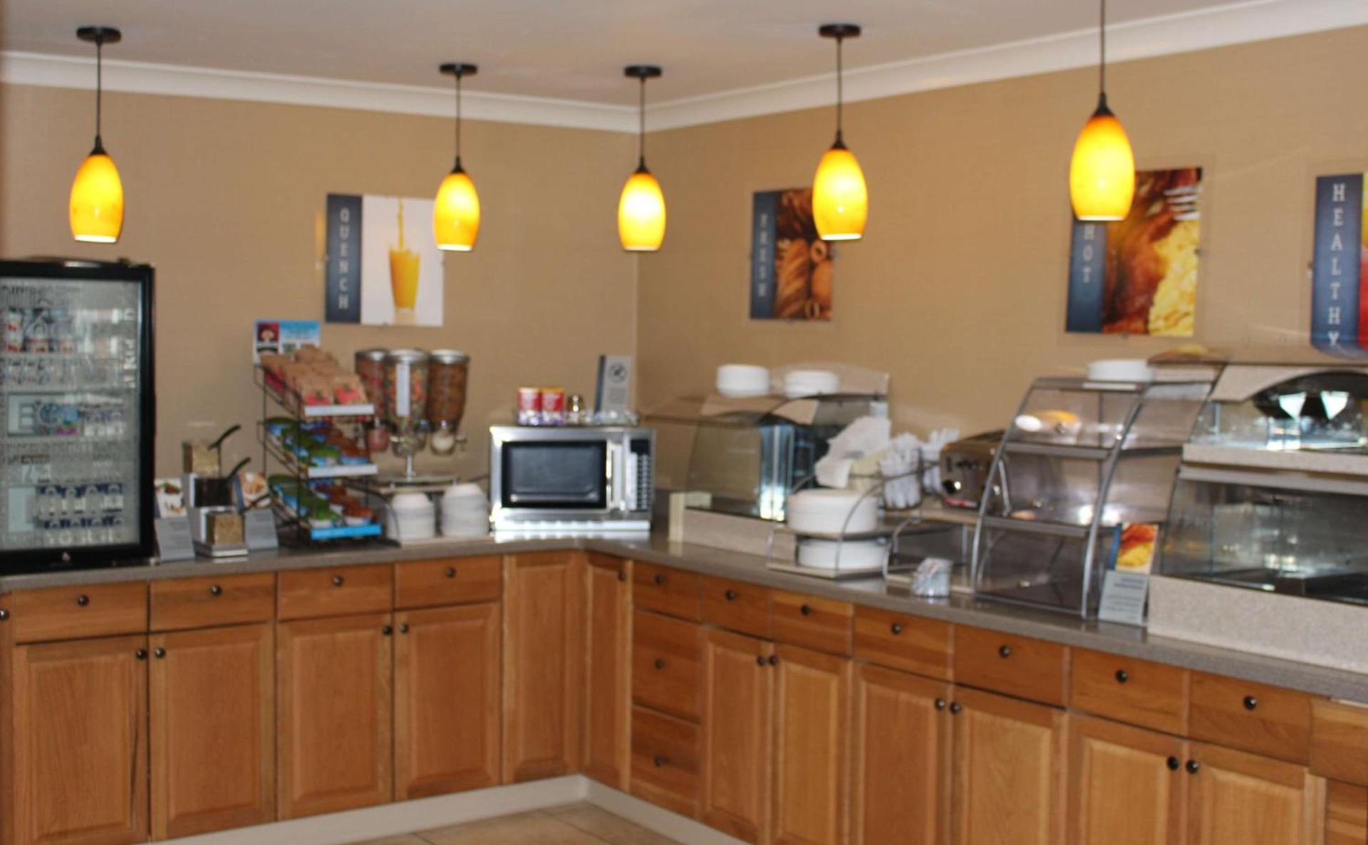 Best Western PLUS La Mesa San Diego photo 14