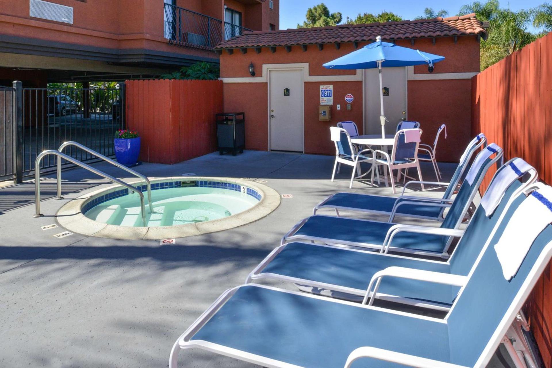 Best Western PLUS La Mesa San Diego photo 11
