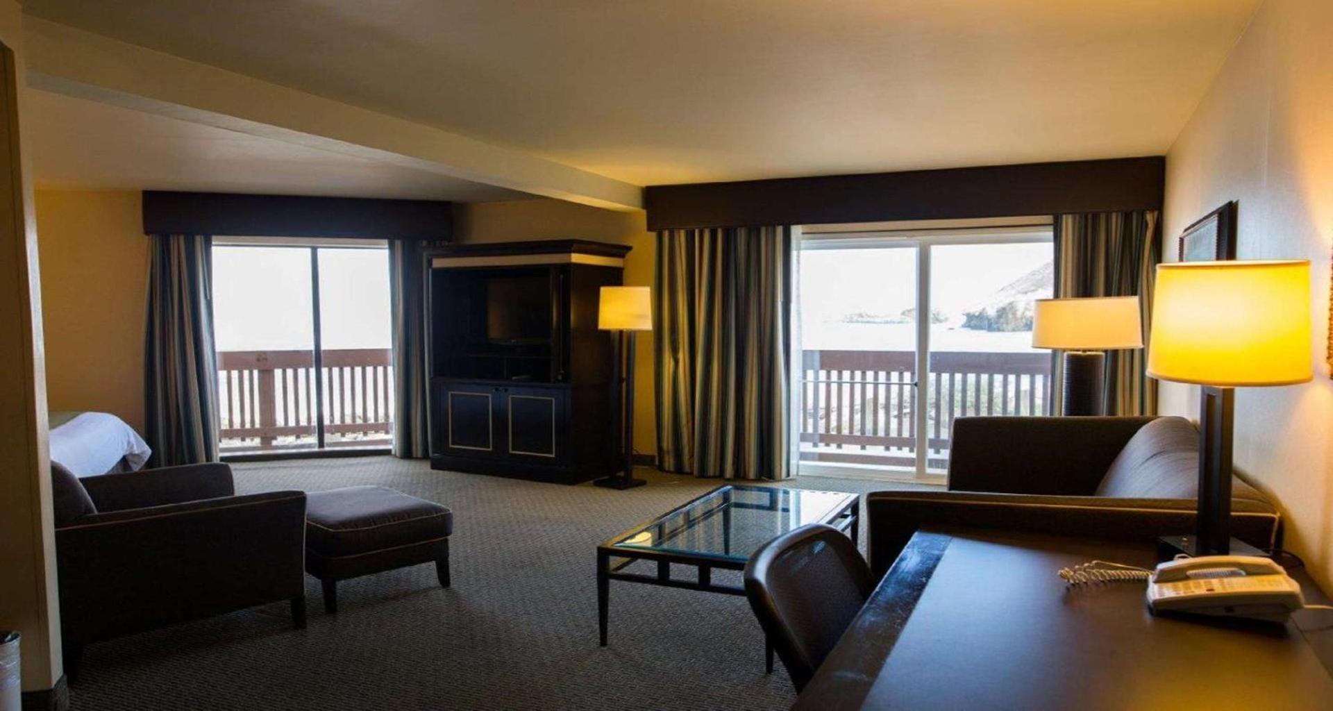 Pacifica Lighthouse Hotel Trademark Collection by Wyndham photo 13