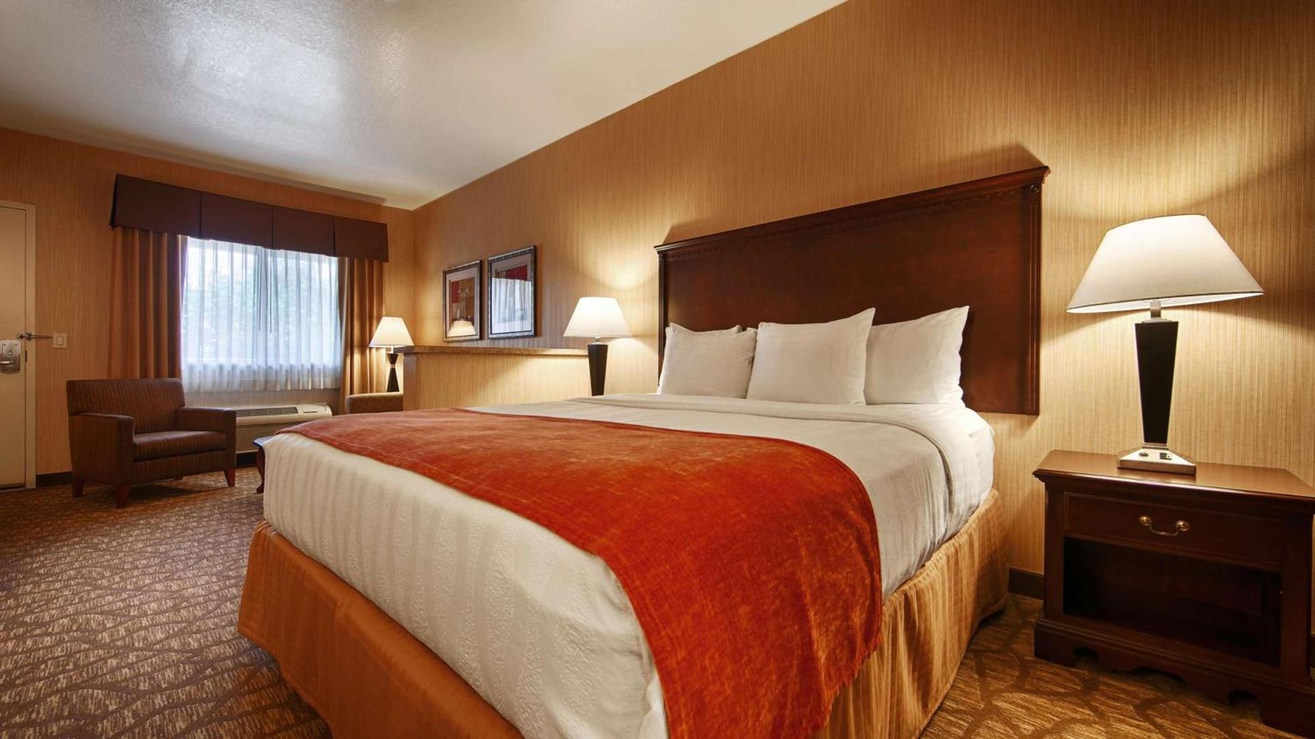 Best Western San Dimas Hotel & Suites photo 26