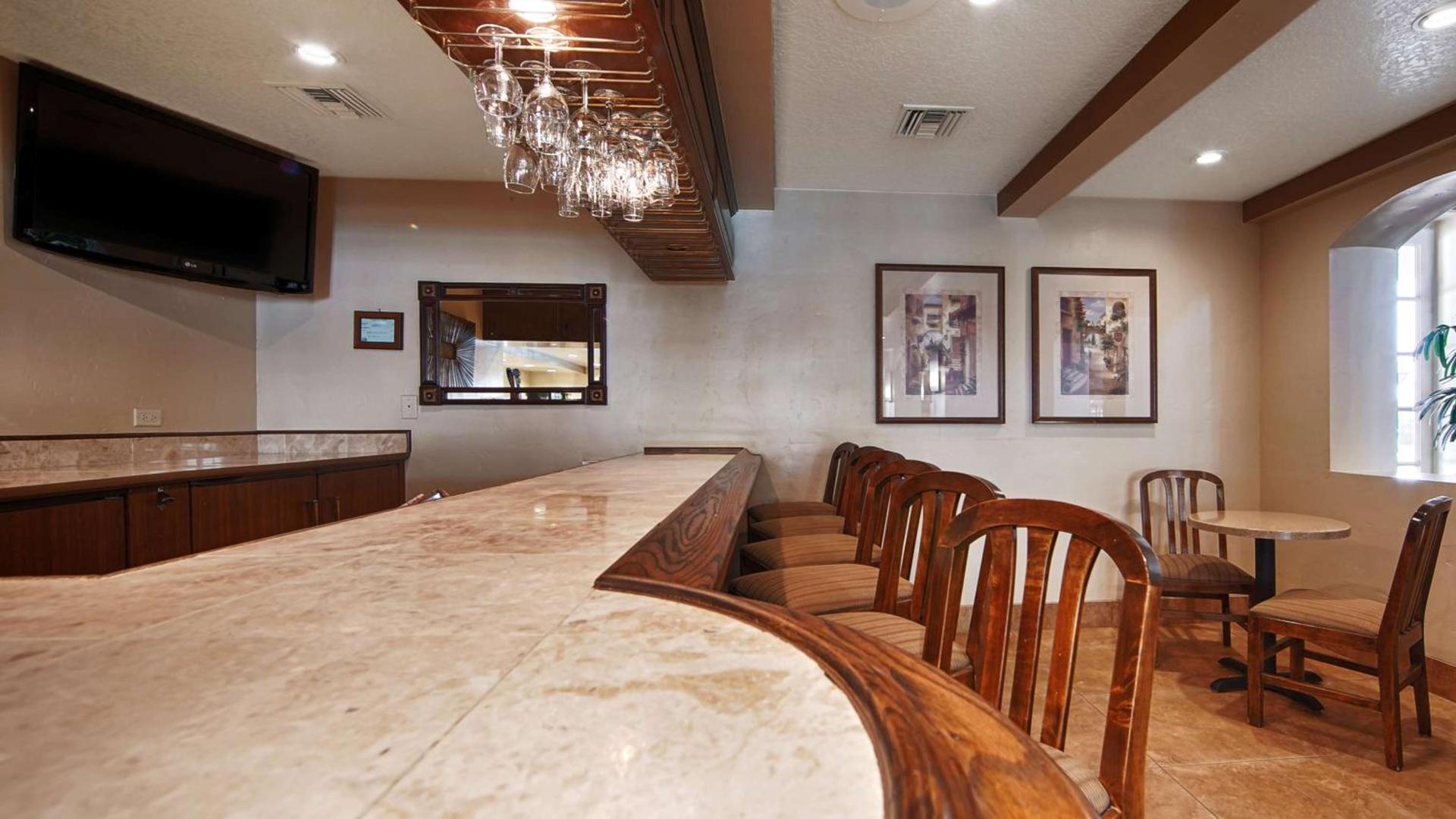 Best Western San Dimas Hotel & Suites photo 35