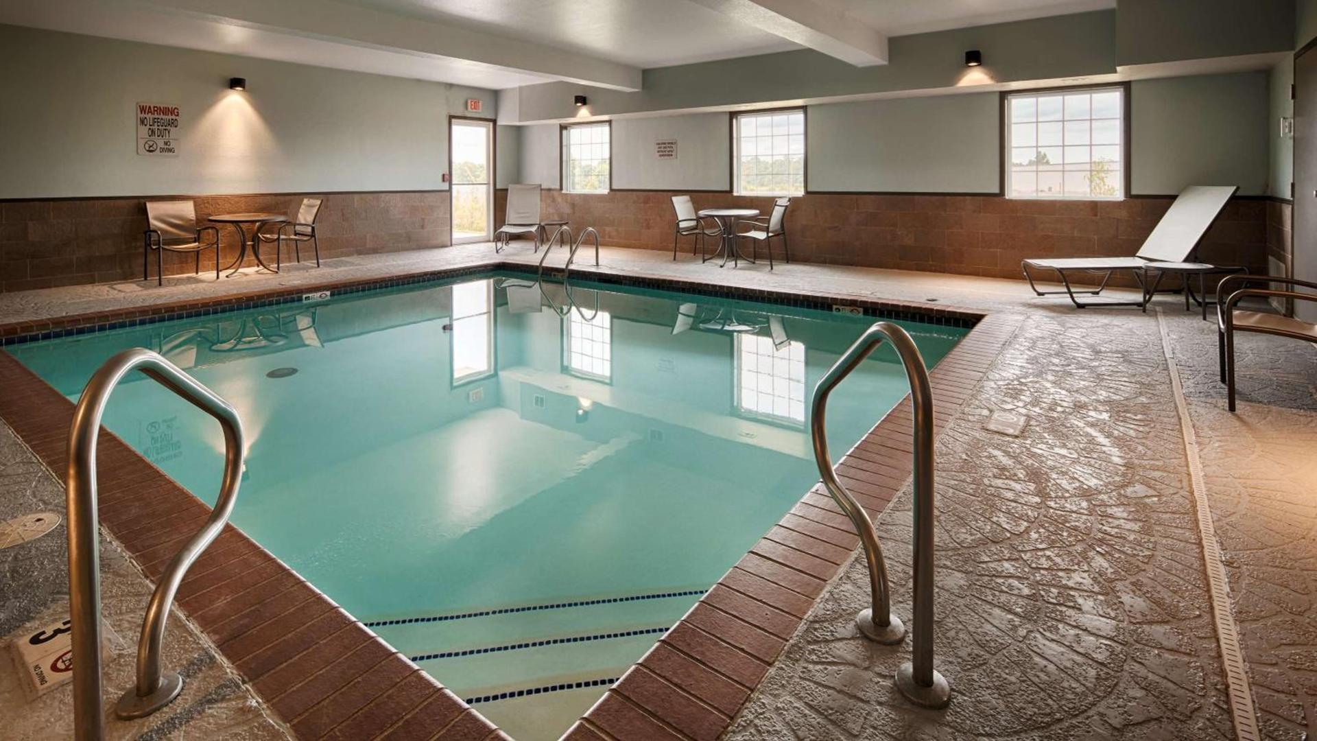 Best Western Mt. Vernon Inn photo 14