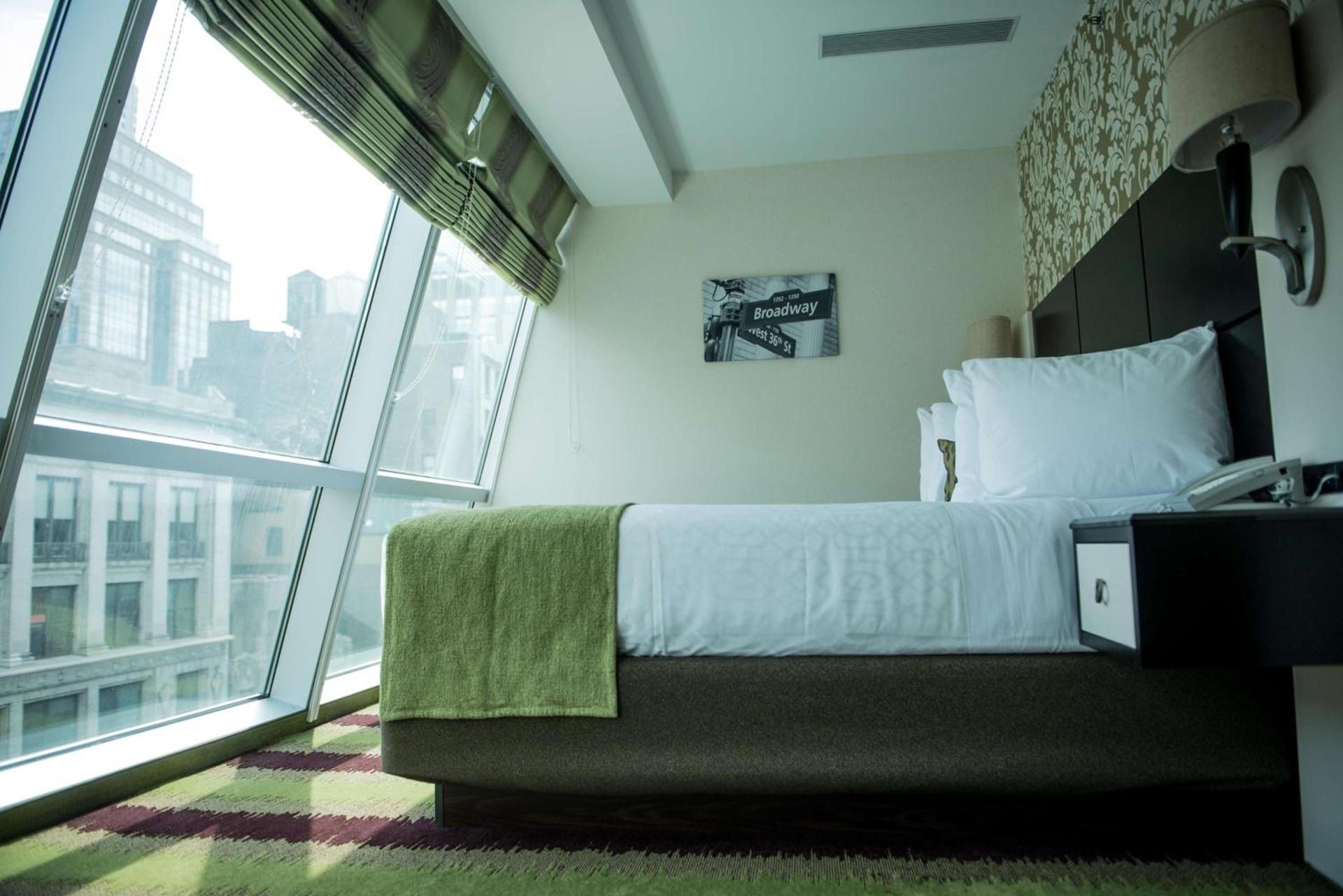 Best Western Premier Herald Square photo 17