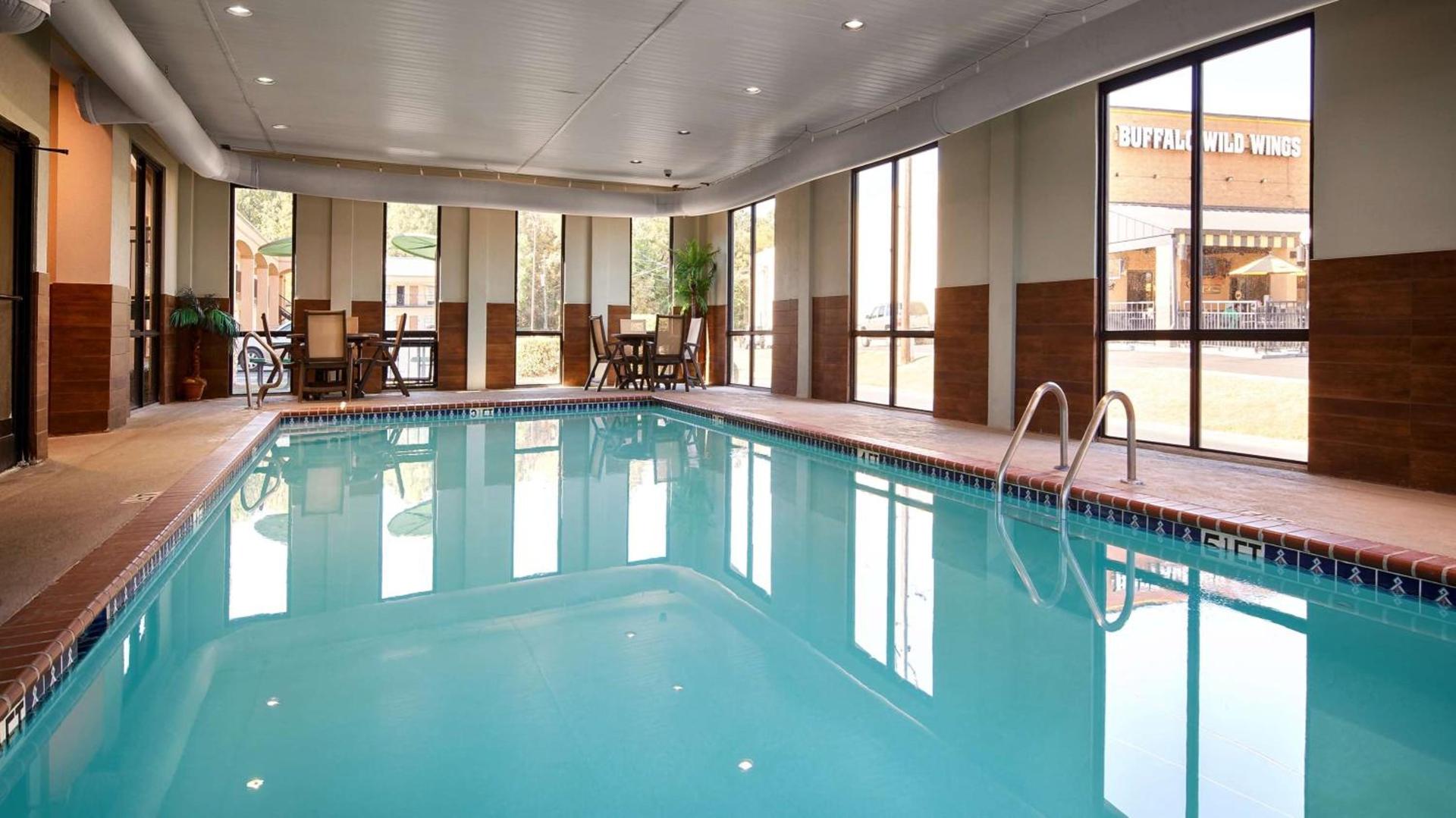 Best Western Executive Suites photo 33