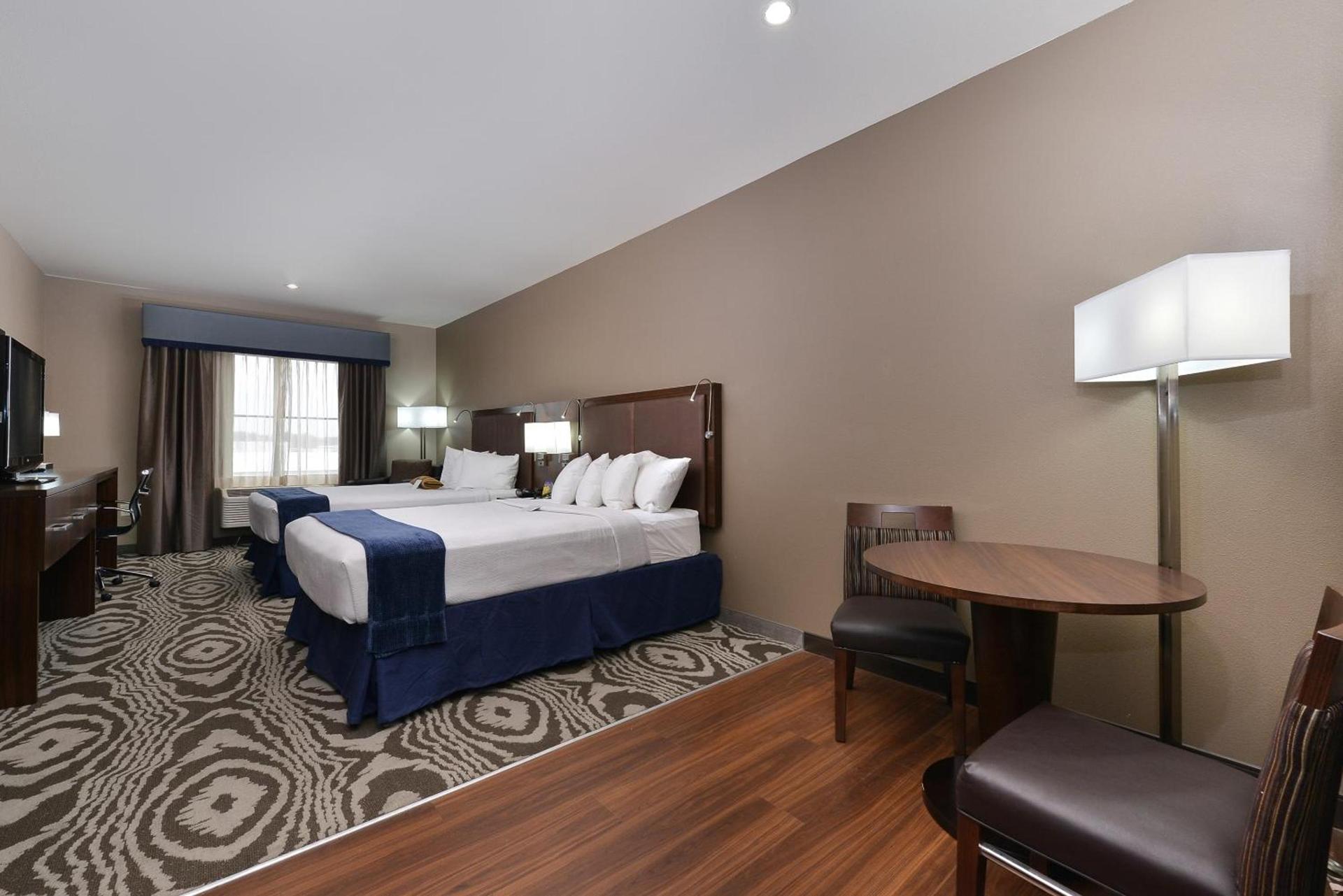 Best Western Plus Williston Hotel & Suites photo 21
