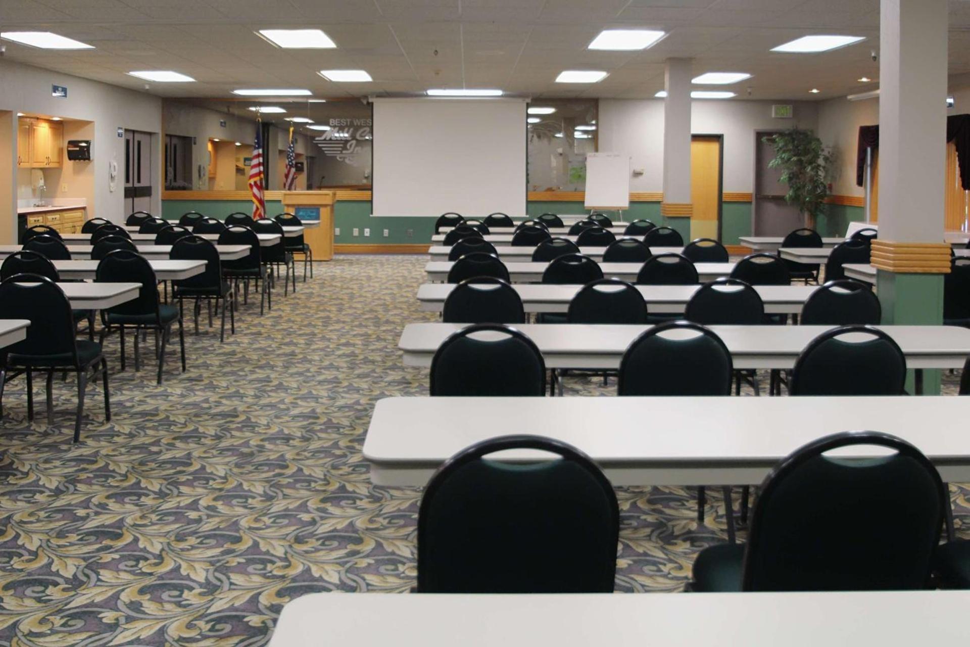 Best Western Plus Mill Creek Inn photo 38