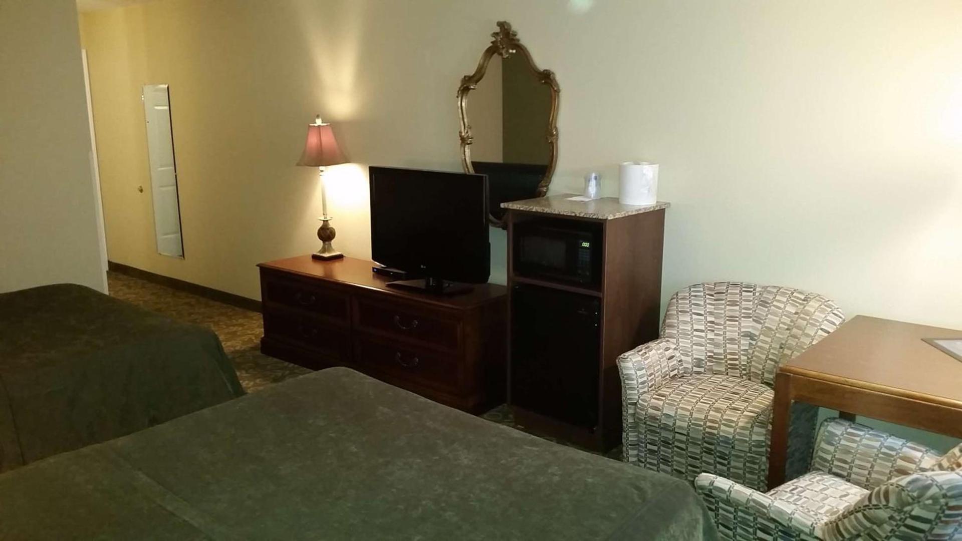 Best Western Salbasgeon Inn & Suites photo 13