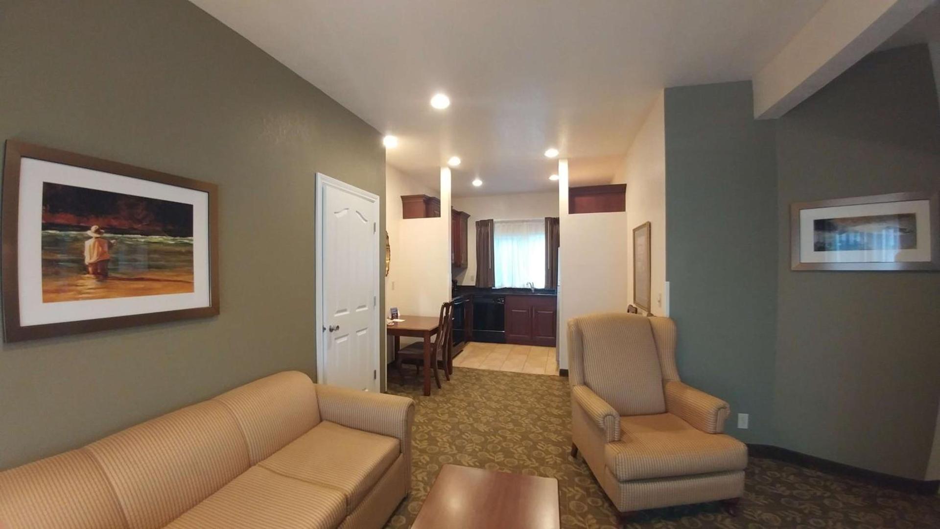 Best Western Salbasgeon Inn & Suites photo 14