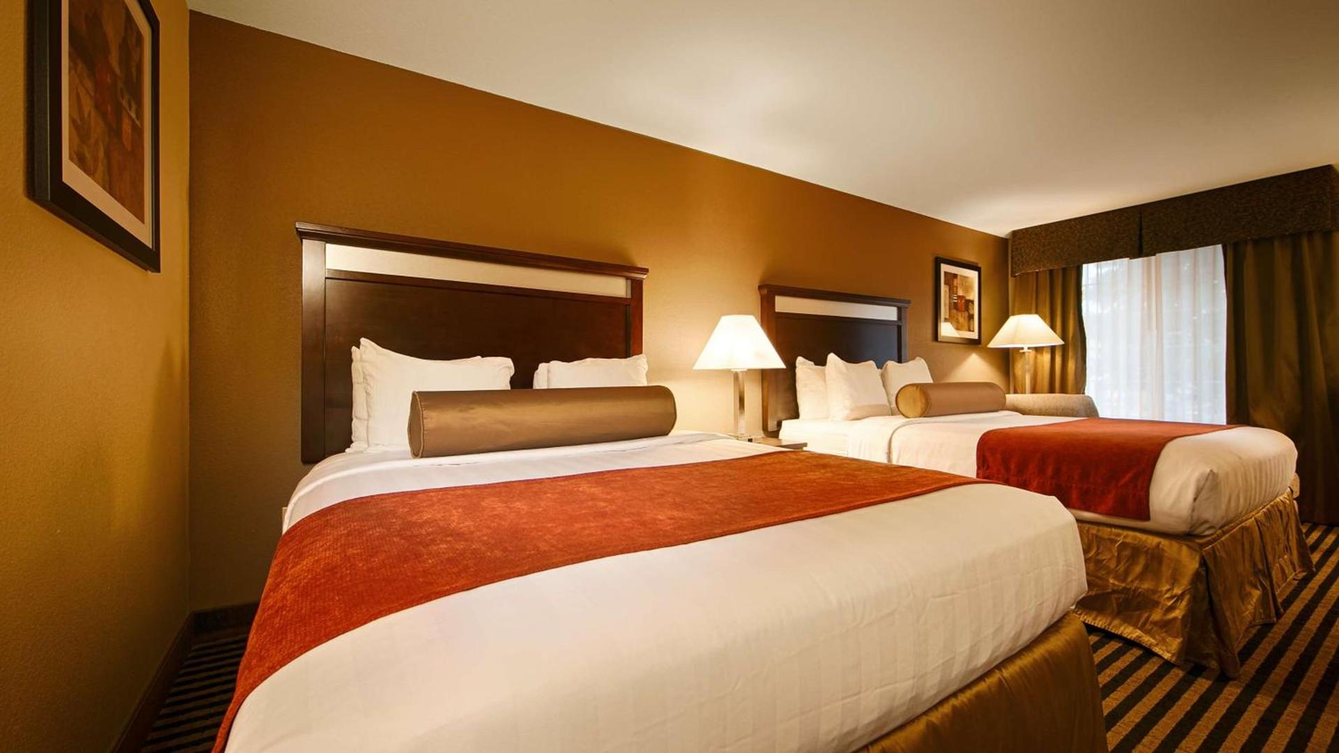 Best Western Plus Prairie Inn photo 14