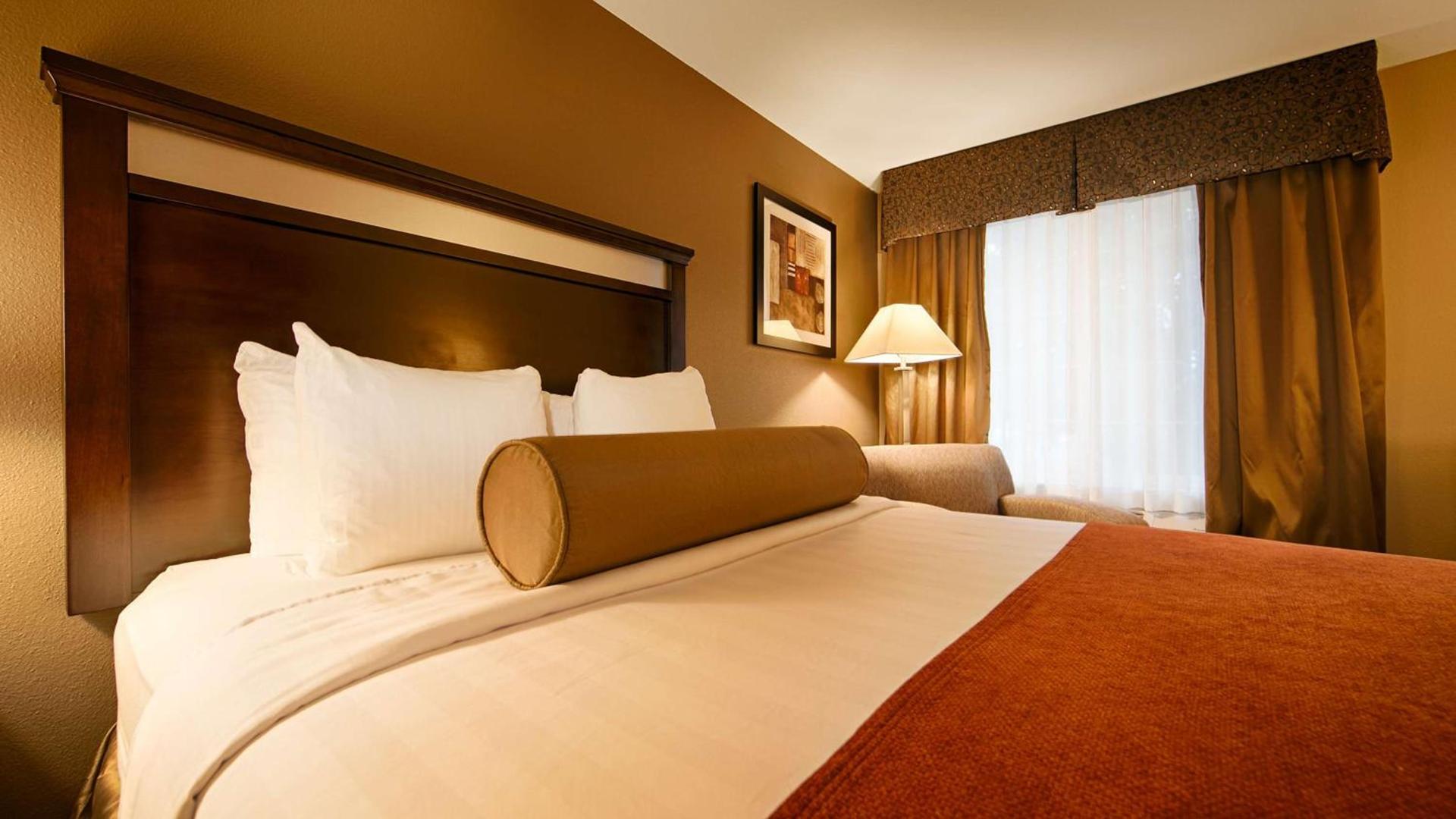 Best Western Plus Prairie Inn photo 5
