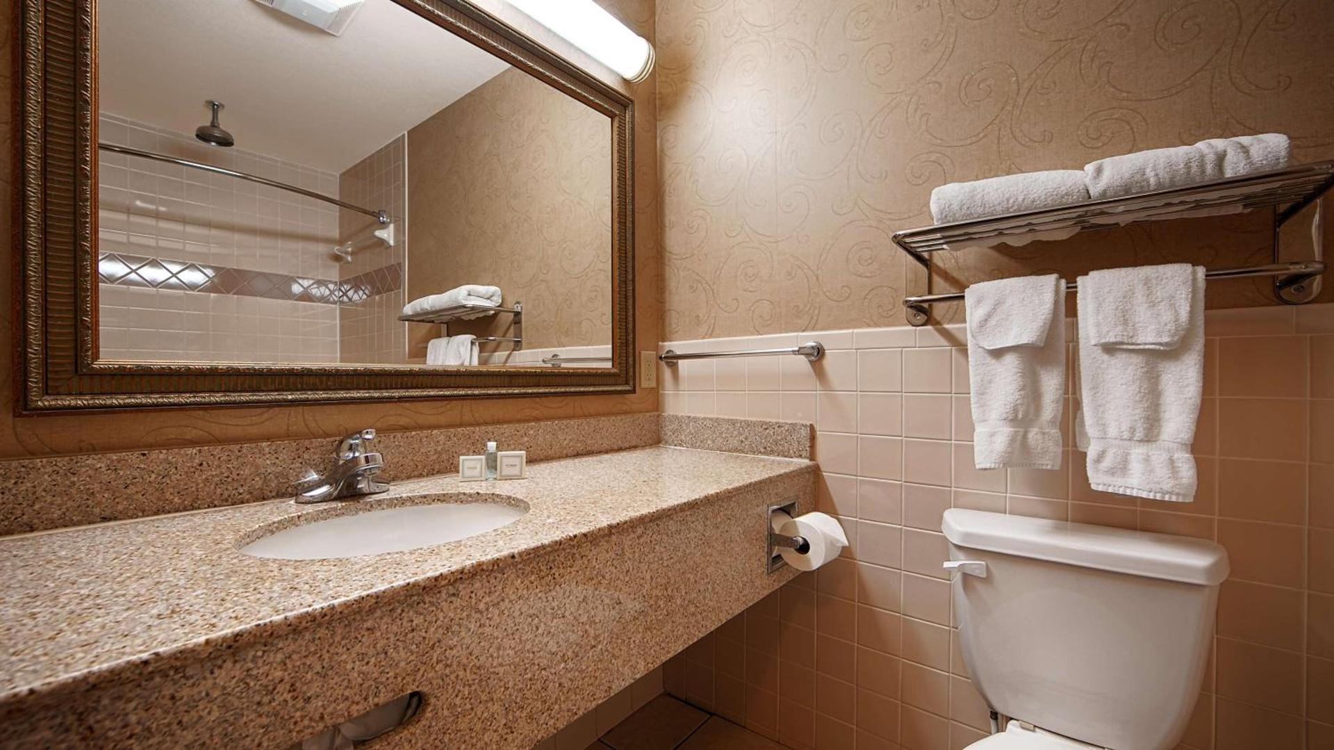 Best Western Casa Villa Suites photo 13