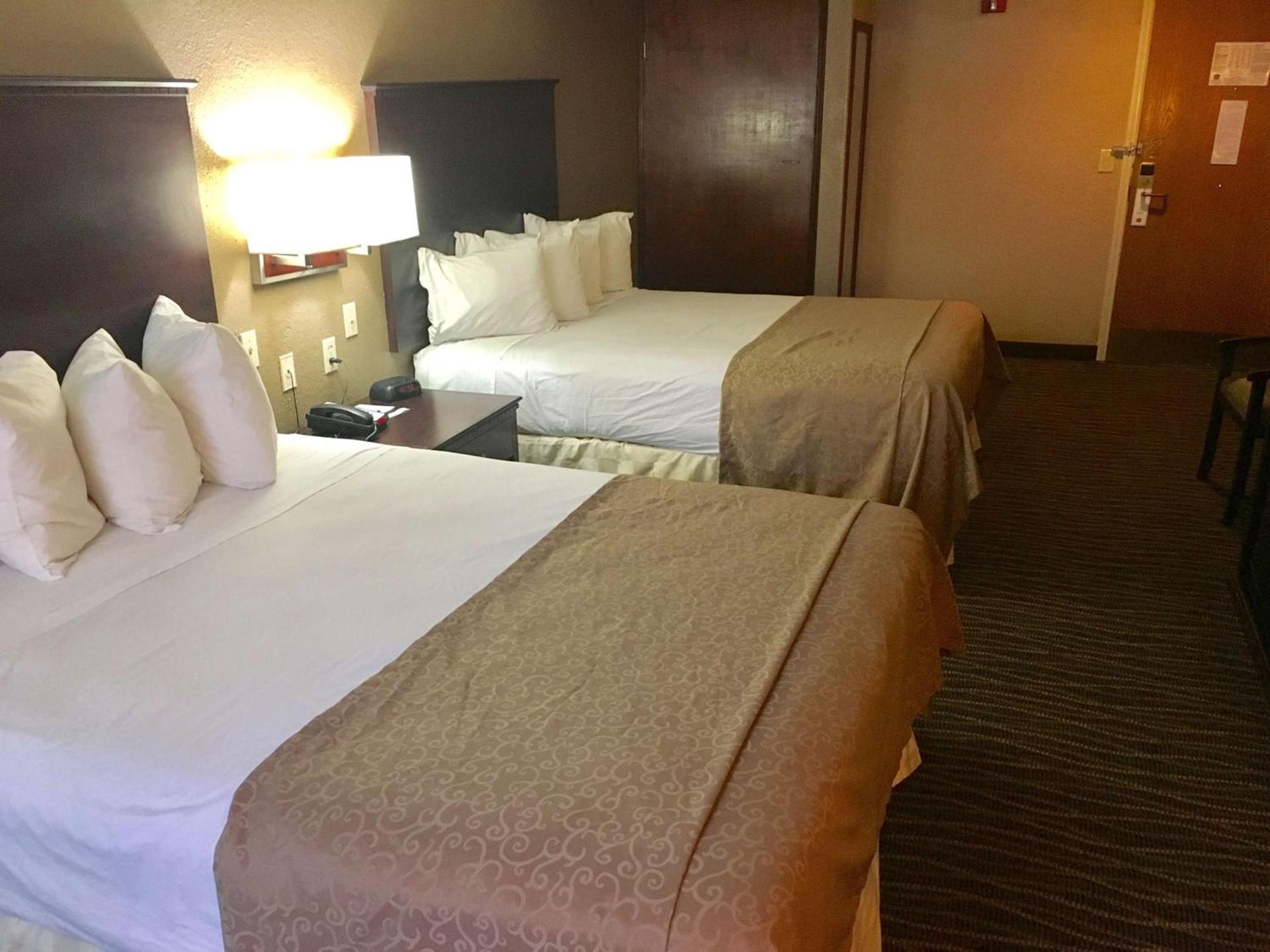 Best Western San Marcos photo 11