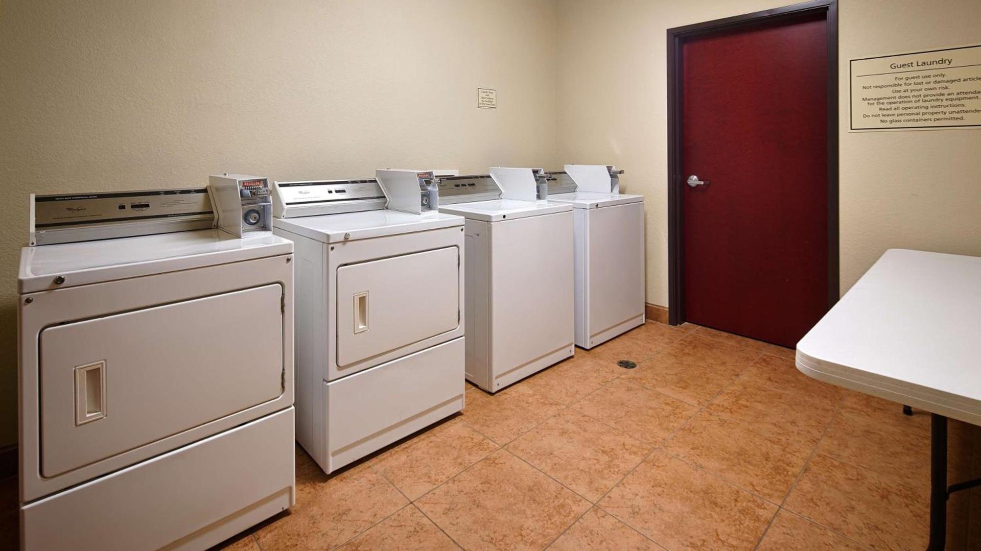 Best Western Plus Katy Inn & Suites photo 17