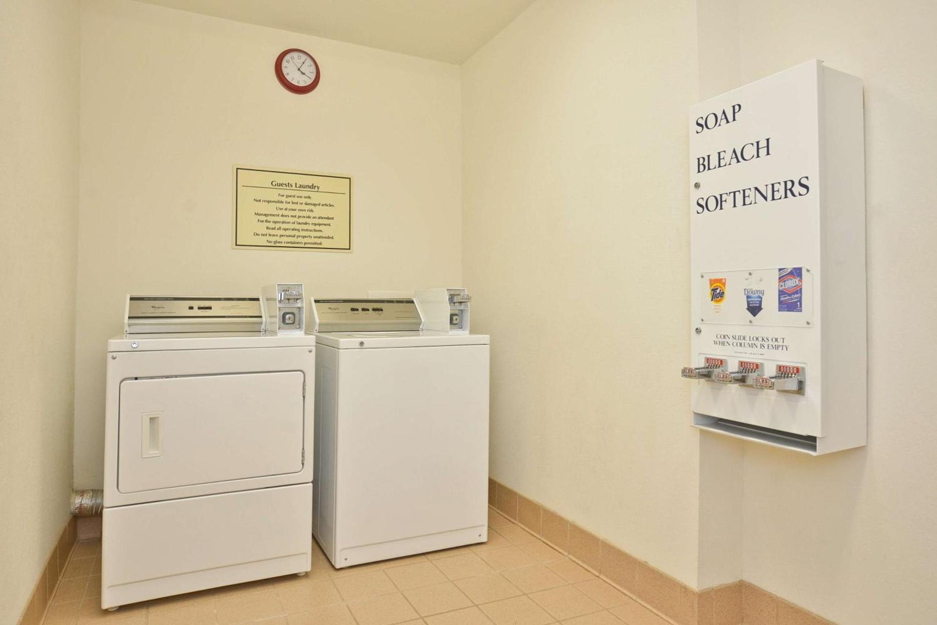 Best Western Limestone Inn and Suites photo 14