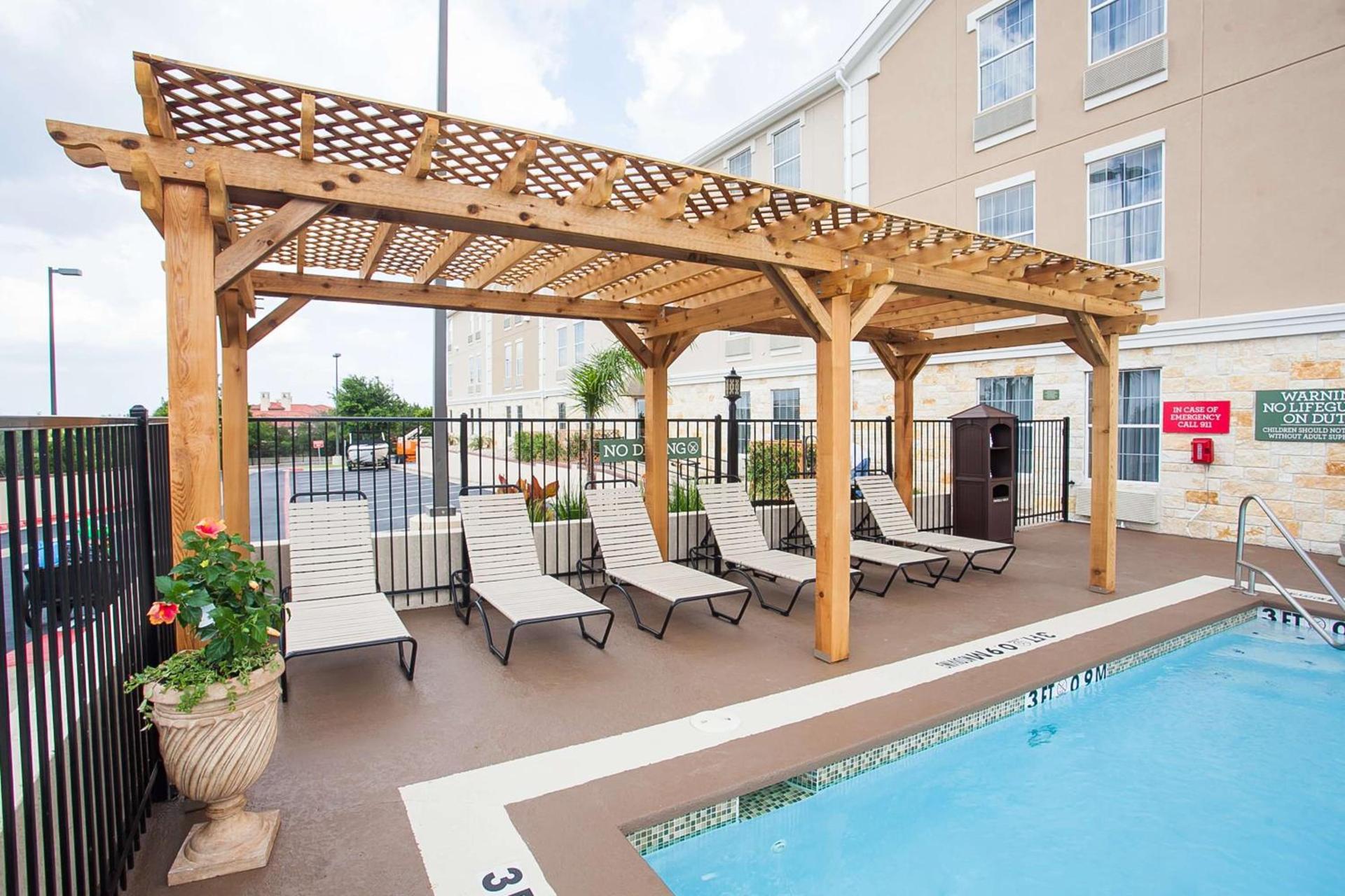 Best Western Plus Georgetown Inn & Suites photo 28