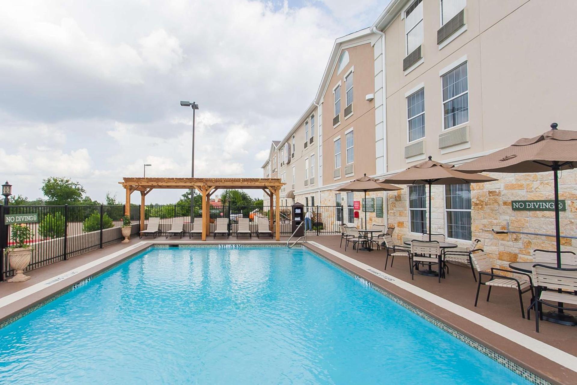 Best Western Plus Georgetown Inn & Suites photo 10