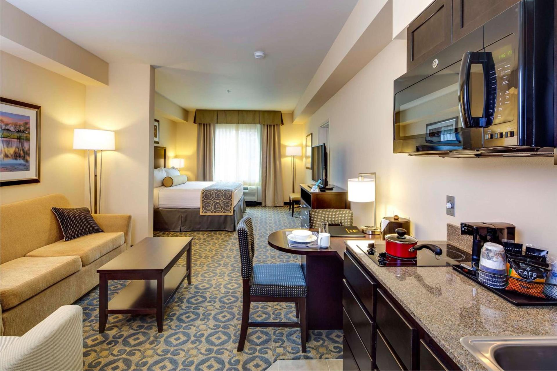 Best Western Plus Arlington/Marysville photo 7