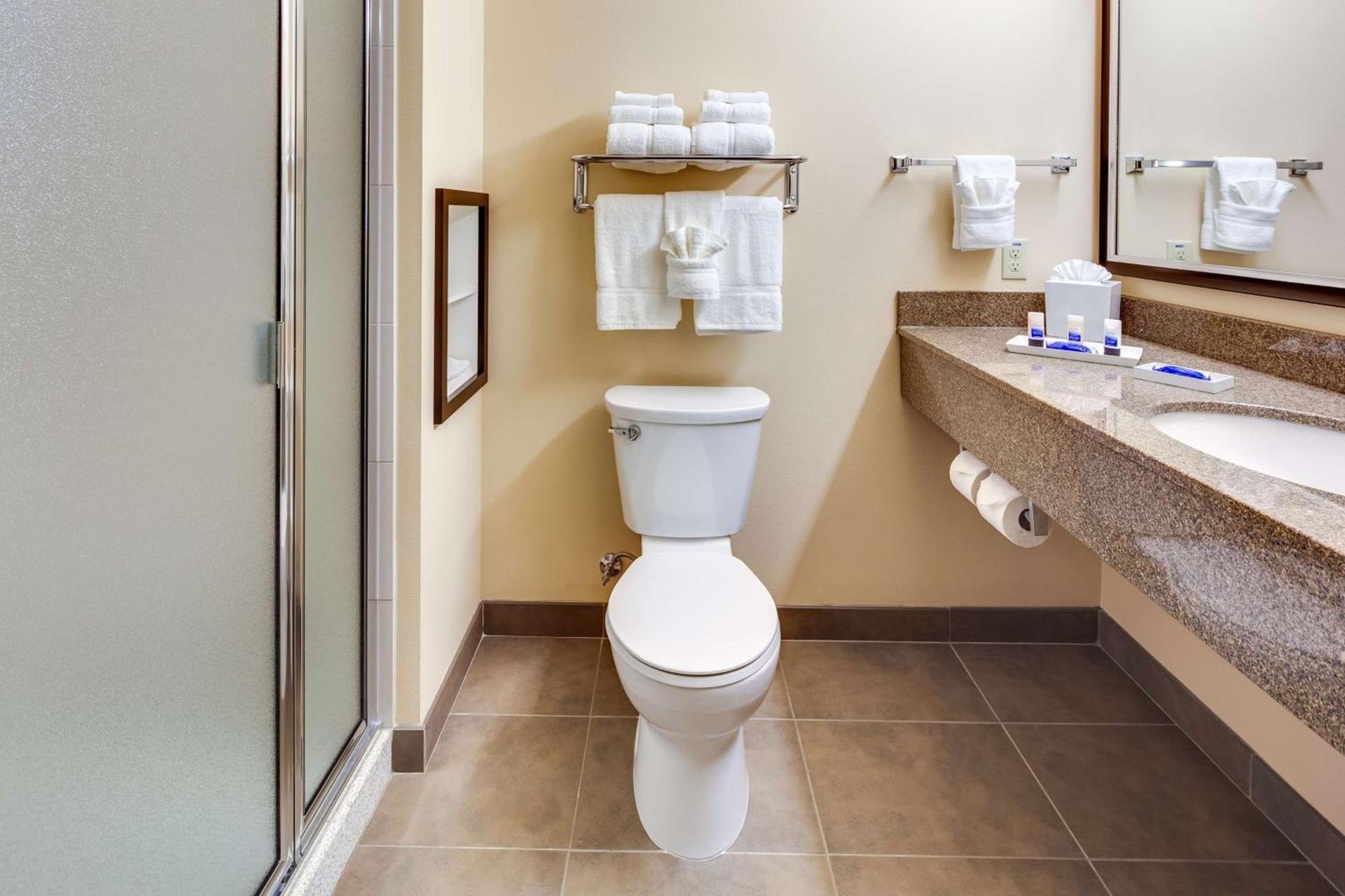 Best Western Plus Arlington/Marysville photo 15